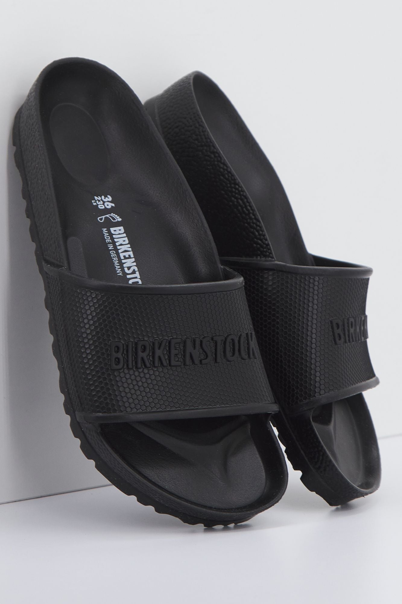 BIRKENSTOCK BARBADOS EVA en color NEGRO (1)