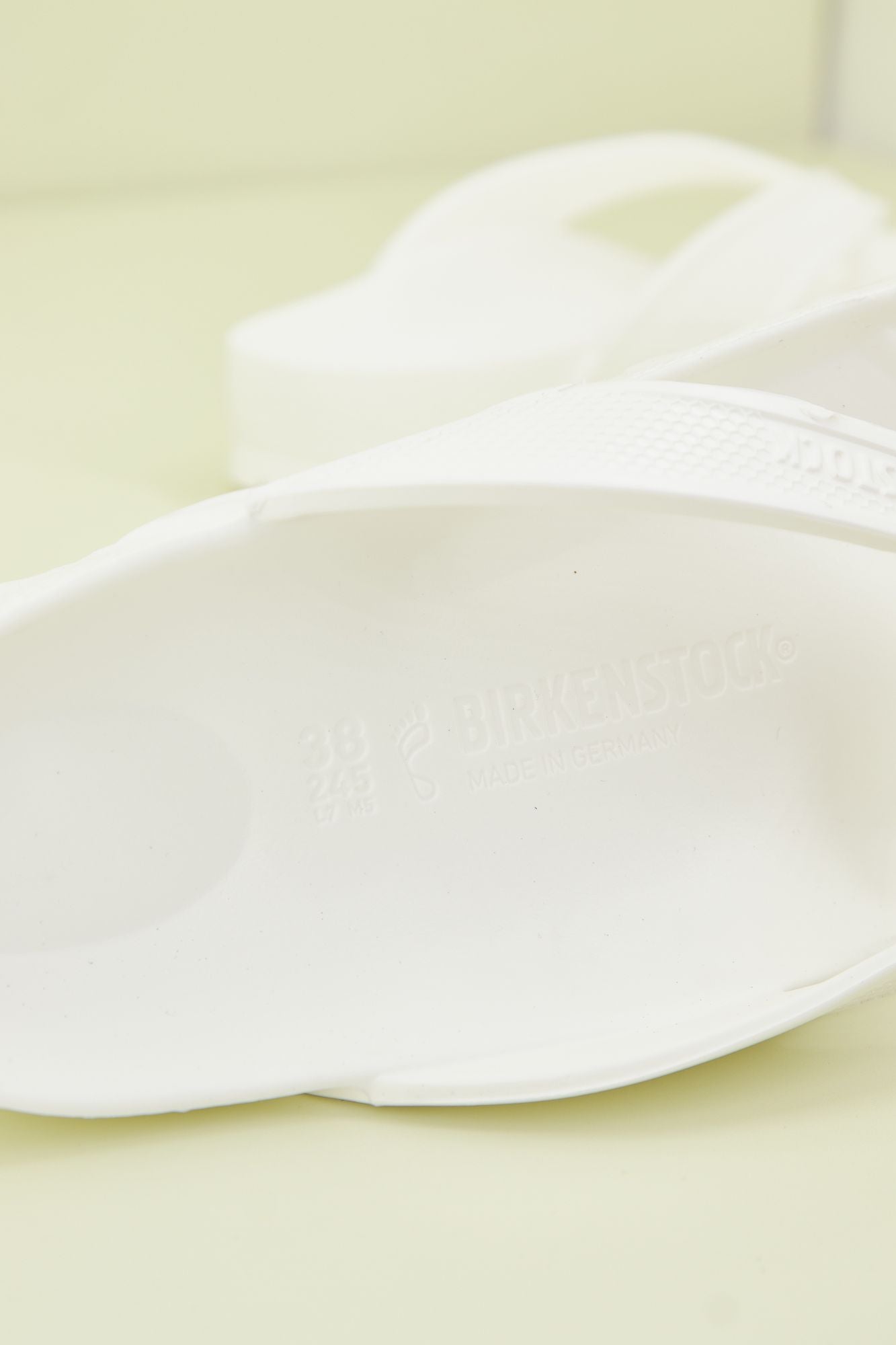 BIRKENSTOCK HONOLULU EVA en color BLANCO (2)