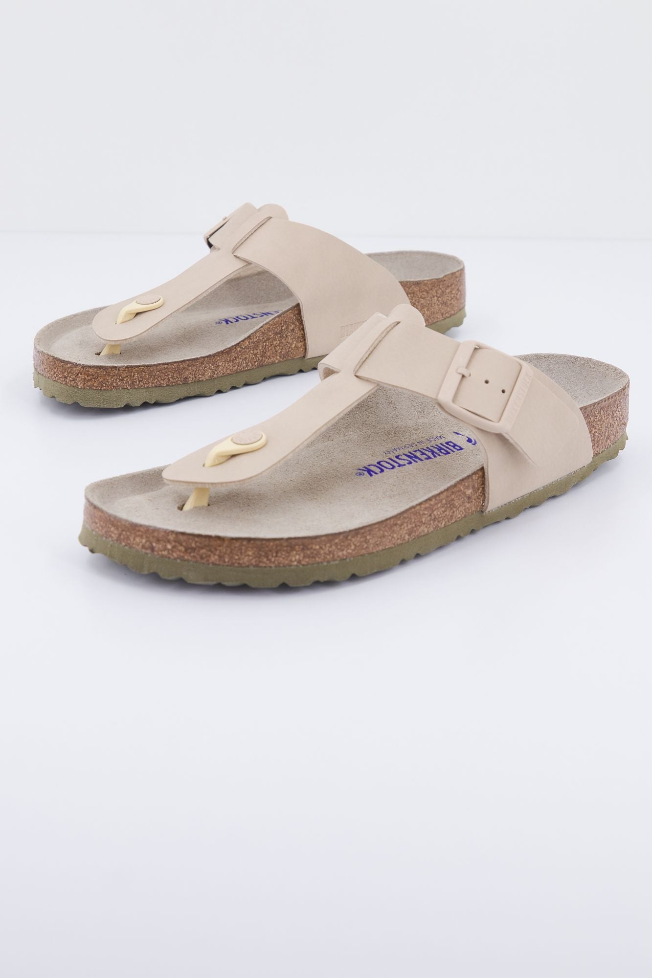 BIRKENSTOCK MEDINA SFB BF DESERT SOIL en color BEIS (1)