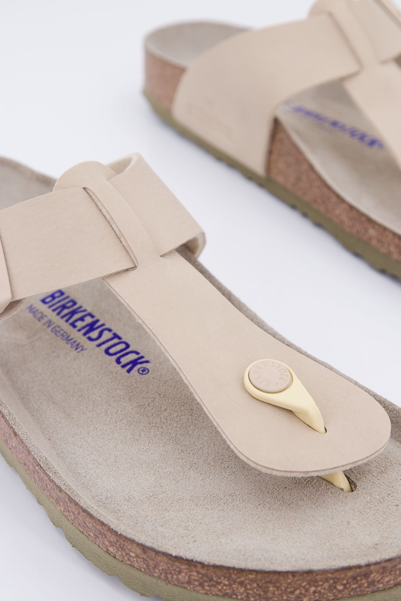 BIRKENSTOCK MEDINA SFB BF DESERT SOIL en color BEIS (4)