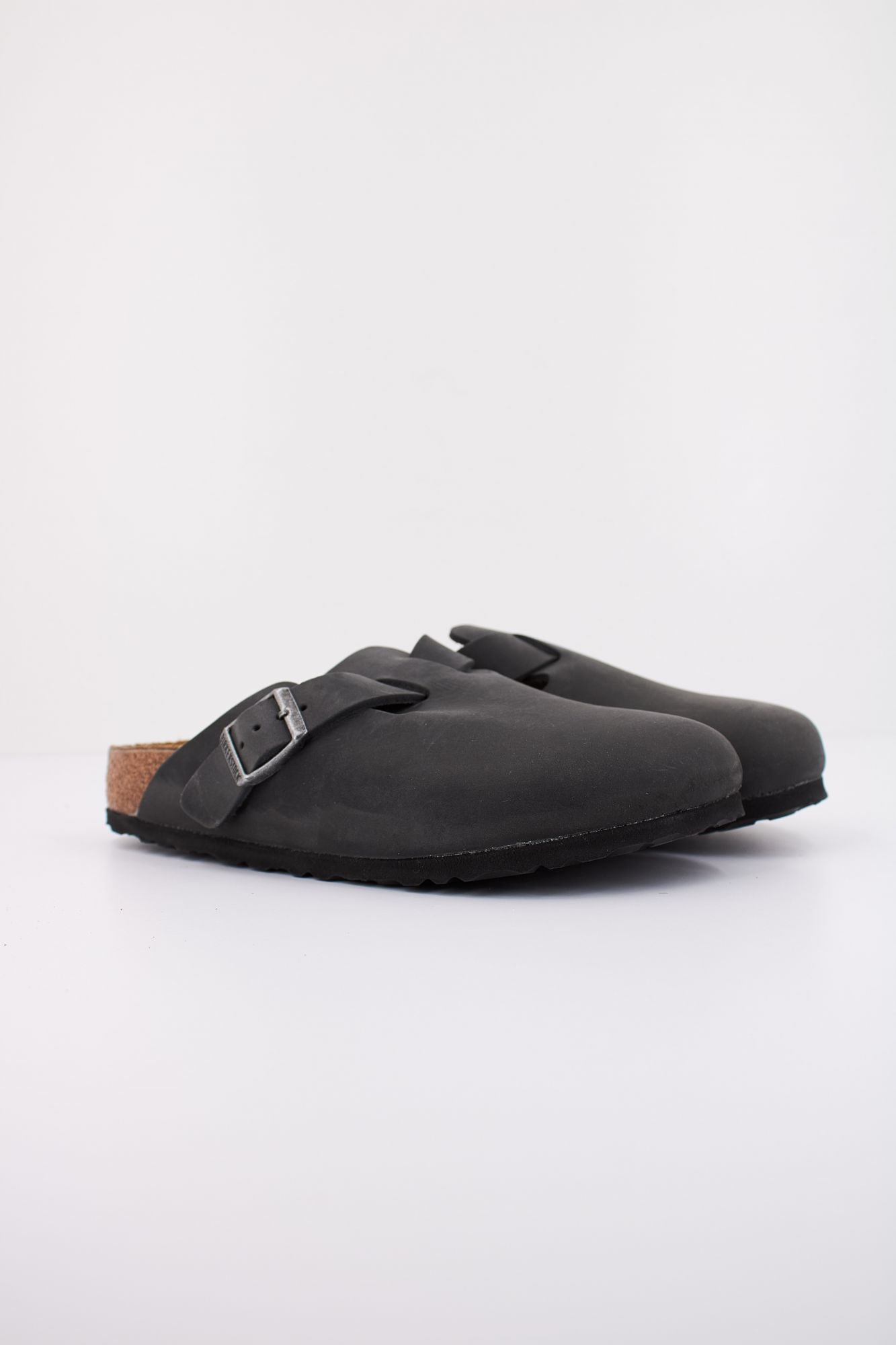 BIRKENSTOCK BOSTON en color NEGRO (2)