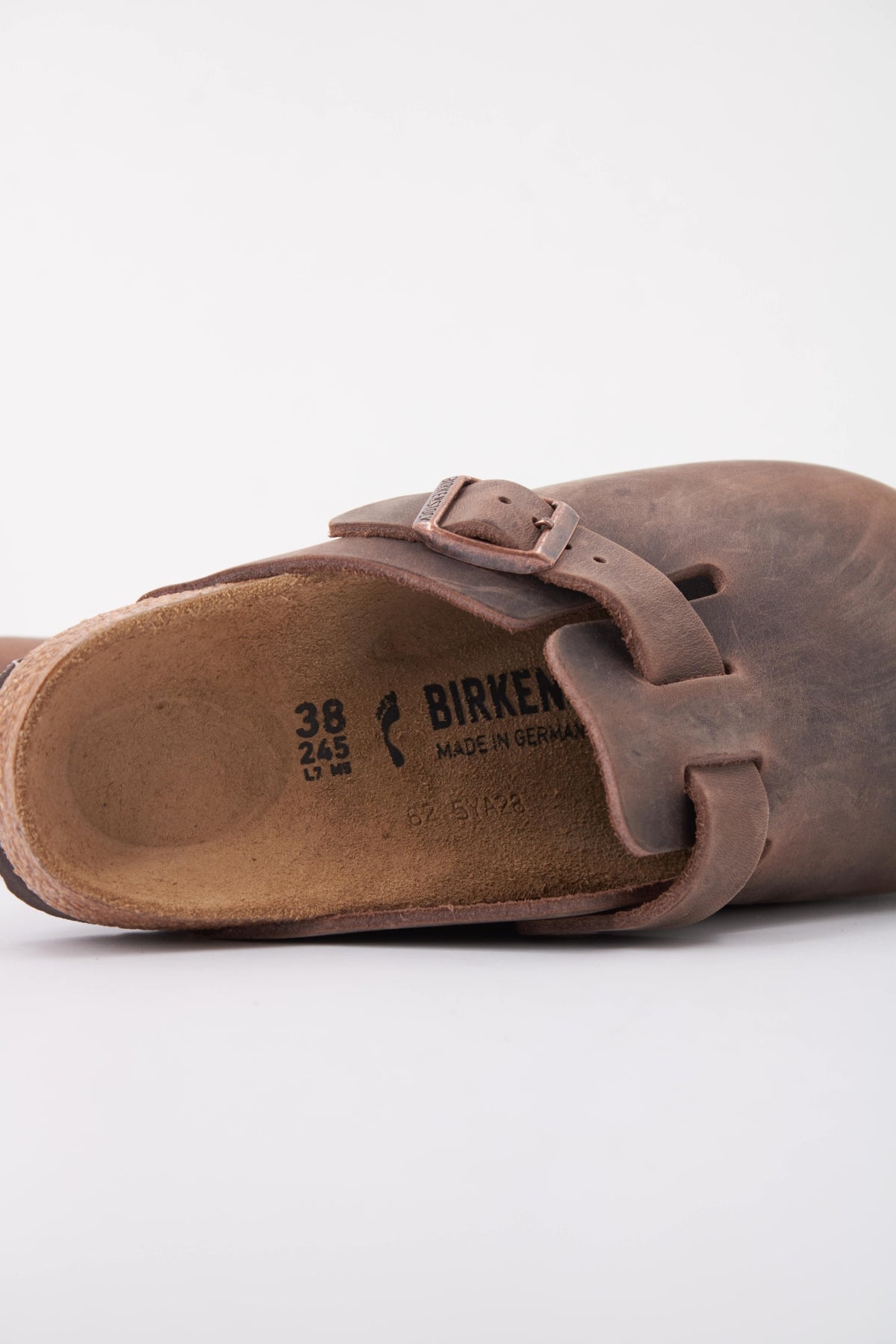 BIRKENSTOCK BOSTON NU en color MARRON (5)