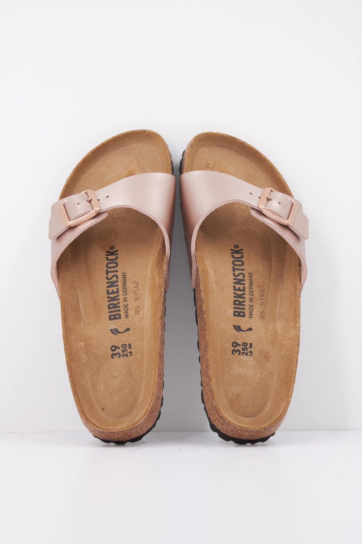 BIRKENSTOCK MADRID BF en color NUDE (3)