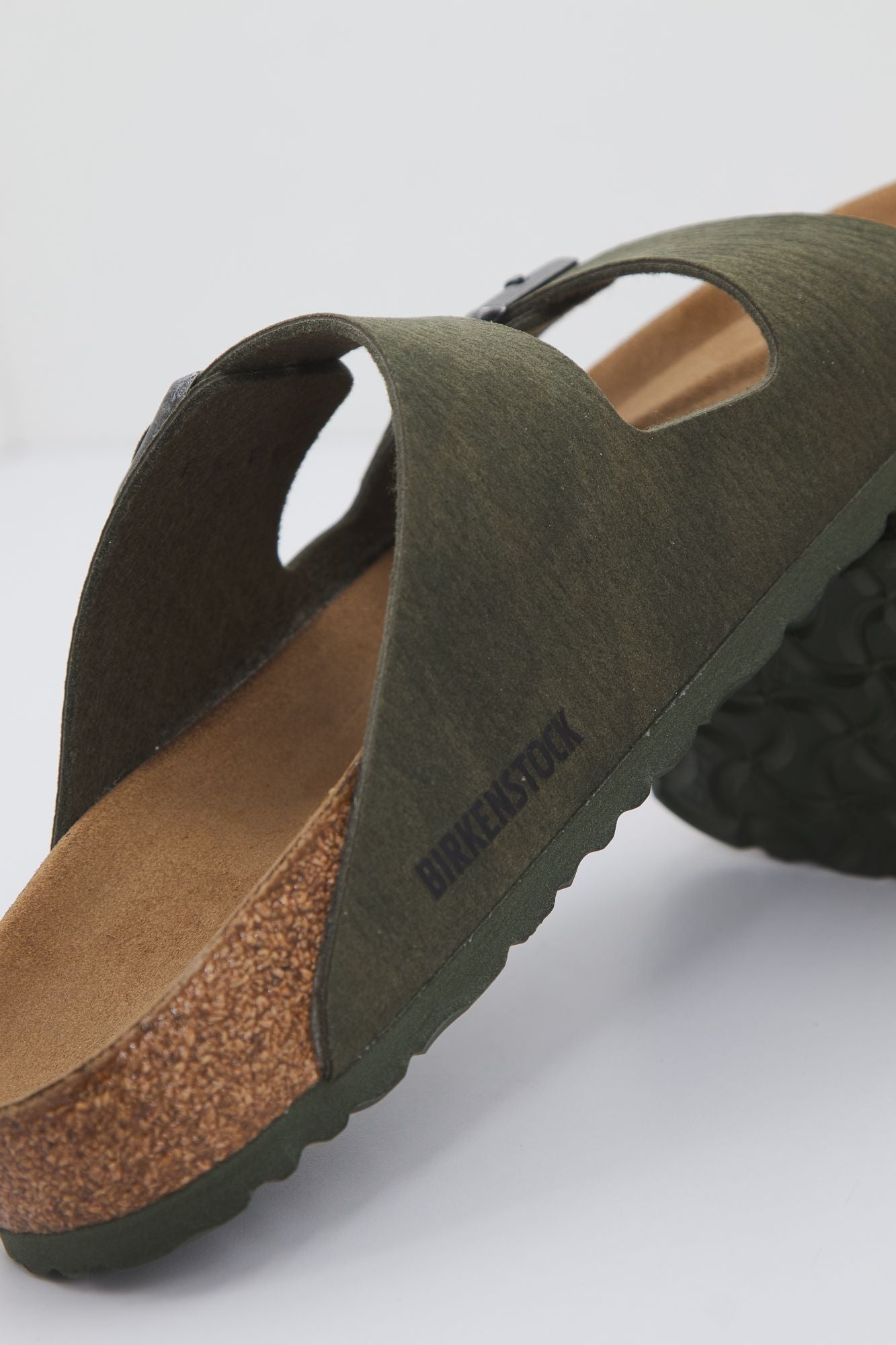 BIRKENSTOCK ARIZONA SYN en color VERDE (3)