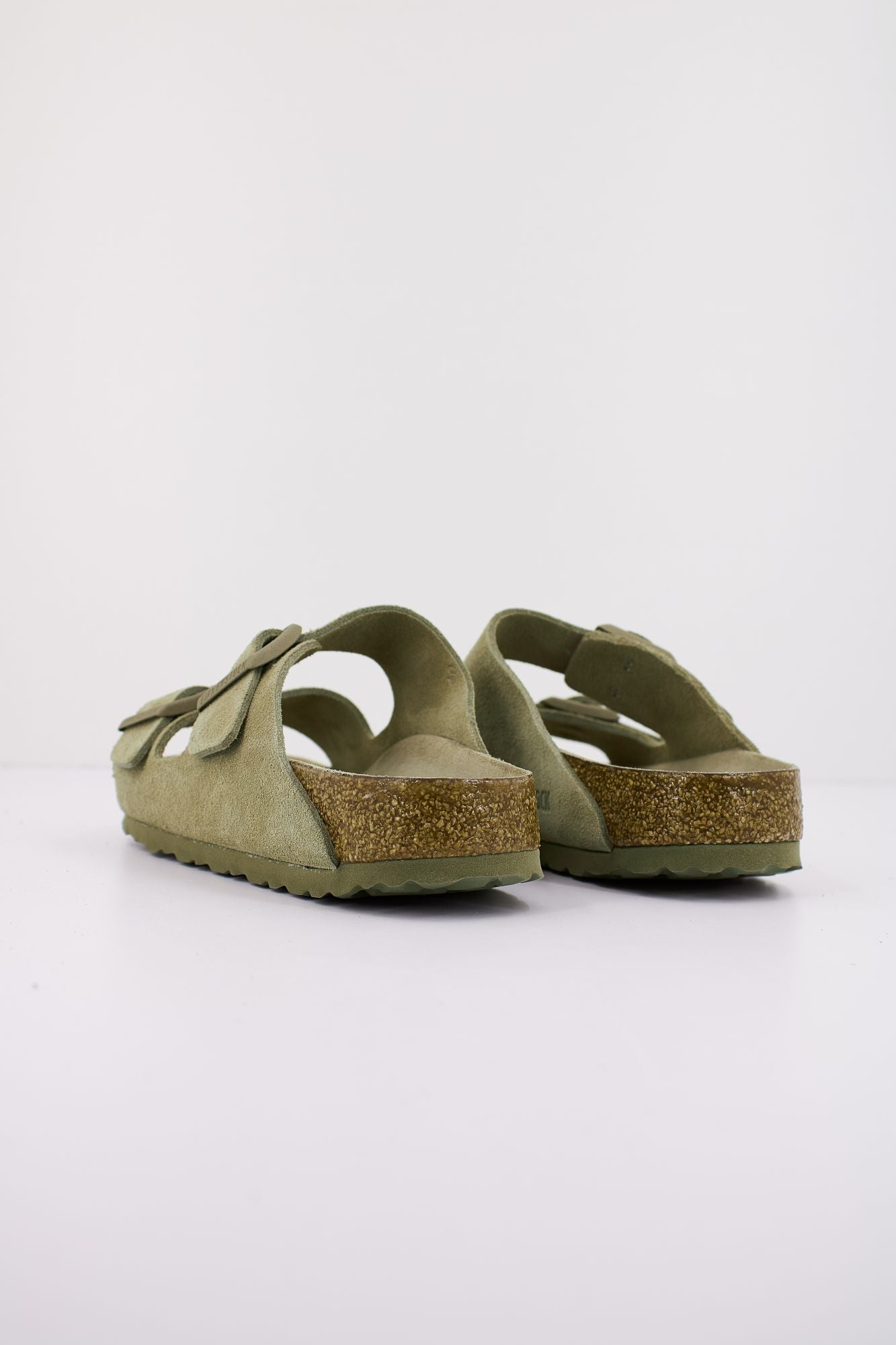 BIRKENSTOCK ARIZONA SUEDE LEATHER en color VERDE (3)