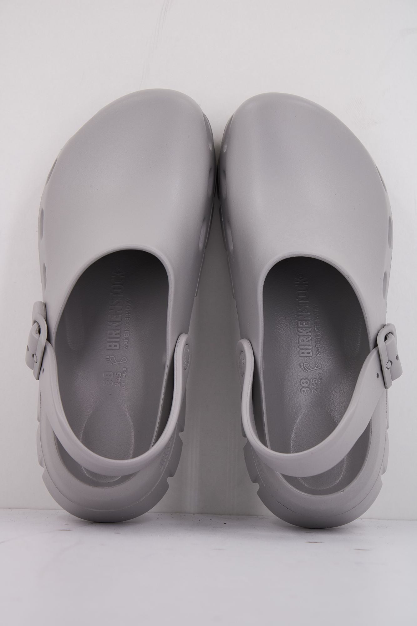 BIRKENSTOCK FLOW en color GRIS (3)