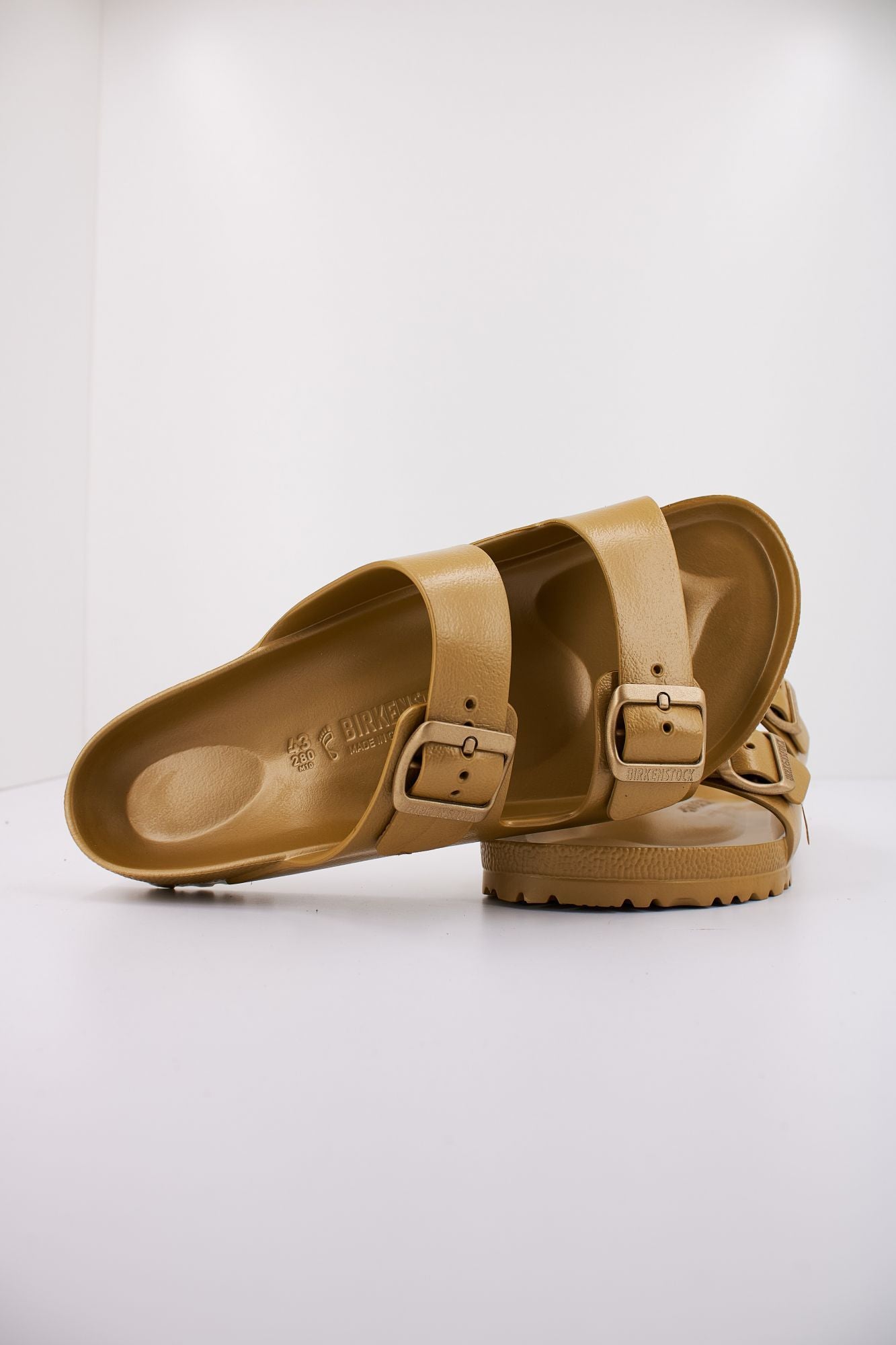 BIRKENSTOCK ARIZONA EVA en color ORO (4)