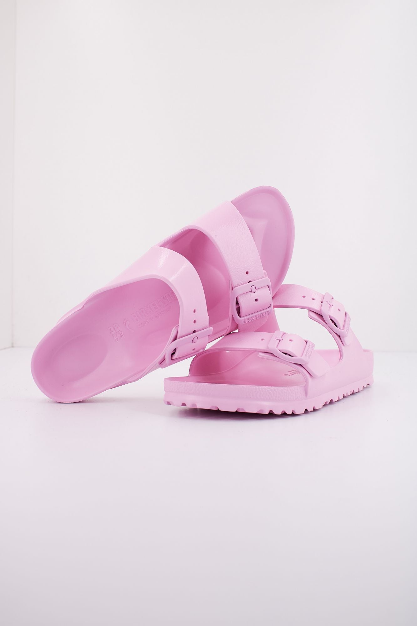BIRKENSTOCK ARIZONA ESSENTIALS EVA en color ROSA (4)