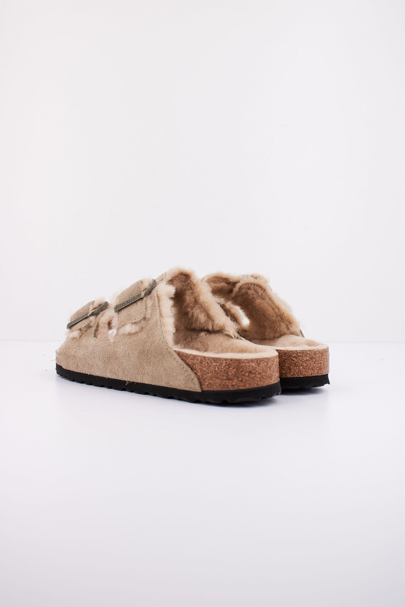 BIRKENSTOCK ARIZONA en color BEIS (4)
