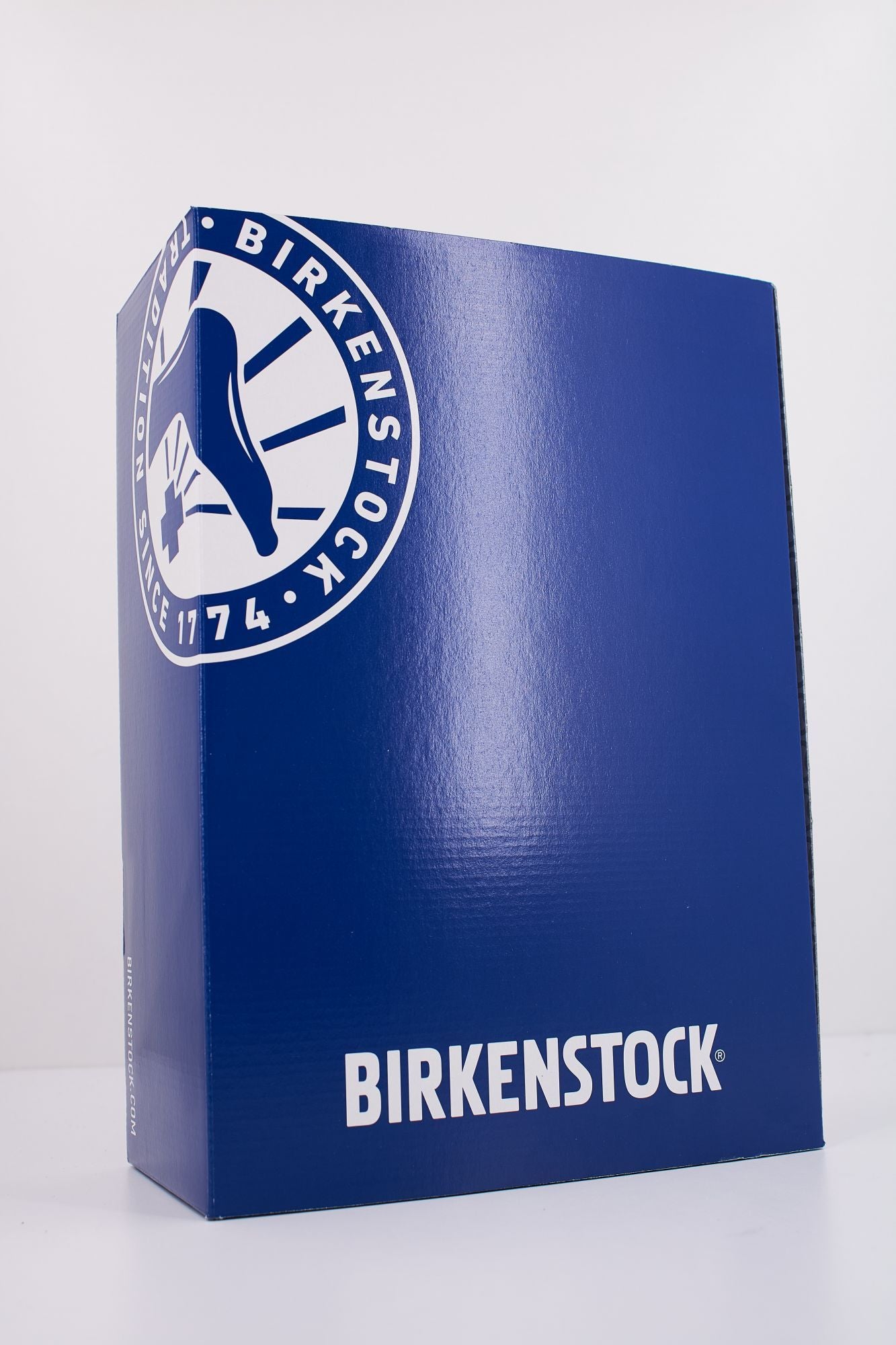 BIRKENSTOCK RELAXED FIT CARGO DENIM PANTS en color MARRON CLARO (6)