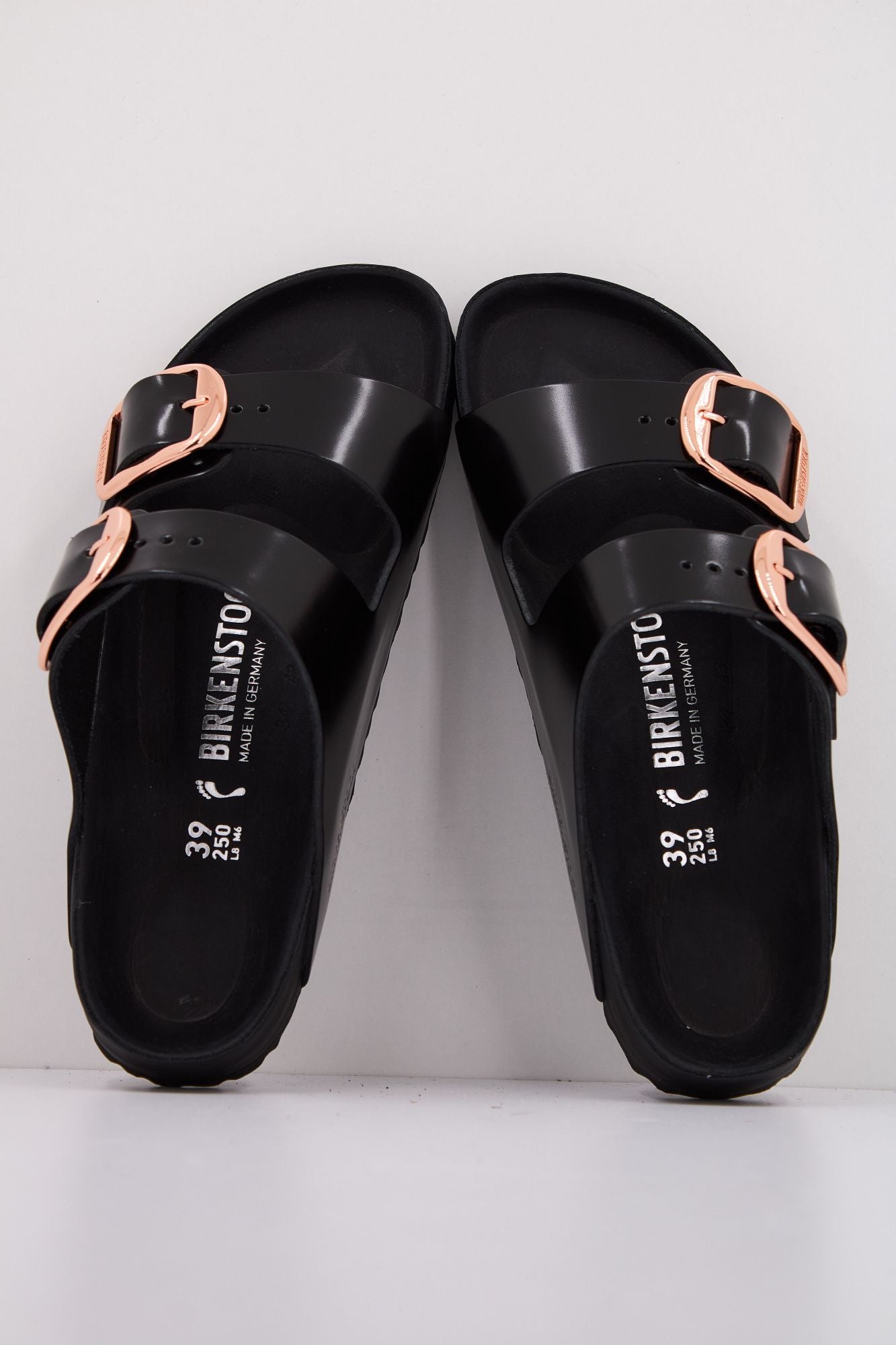 BIRKENSTOCK ARIZONA BIG BUCKLE en color NEGRO (3)