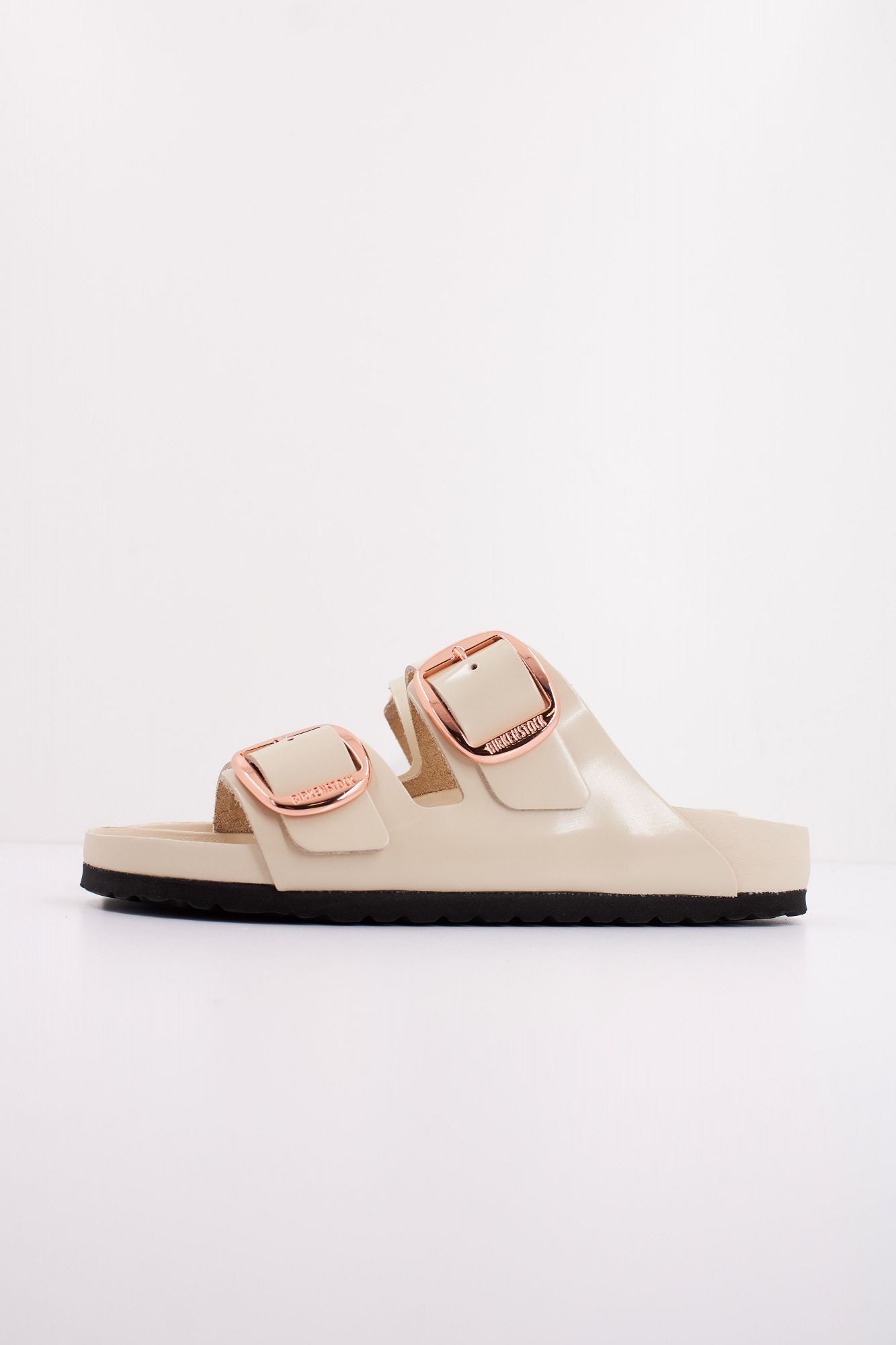 BIRKENSTOCK ARIZONA BIG BUCKLE en color BEIS (1)