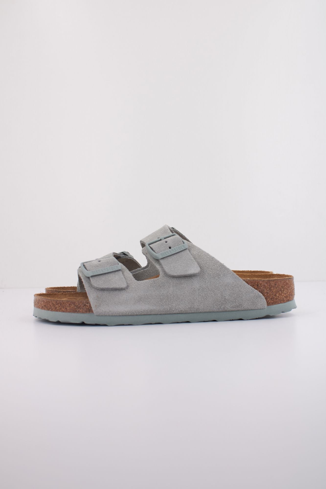 BIRKENSTOCK ARIZONA LEVE en color AZUL (1)