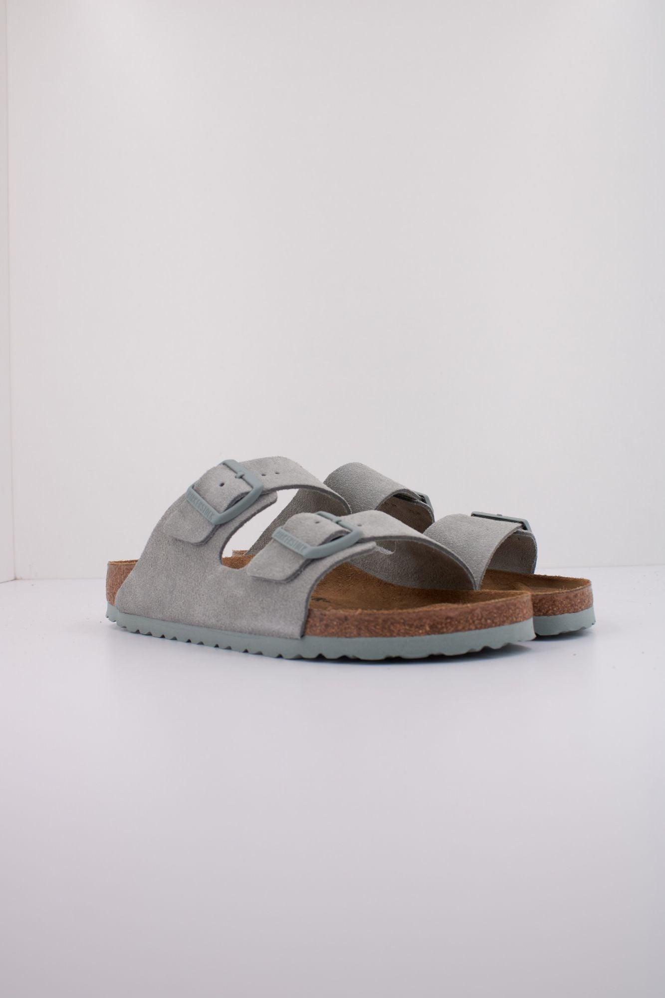 BIRKENSTOCK ARIZONA LEVE en color AZUL (2)