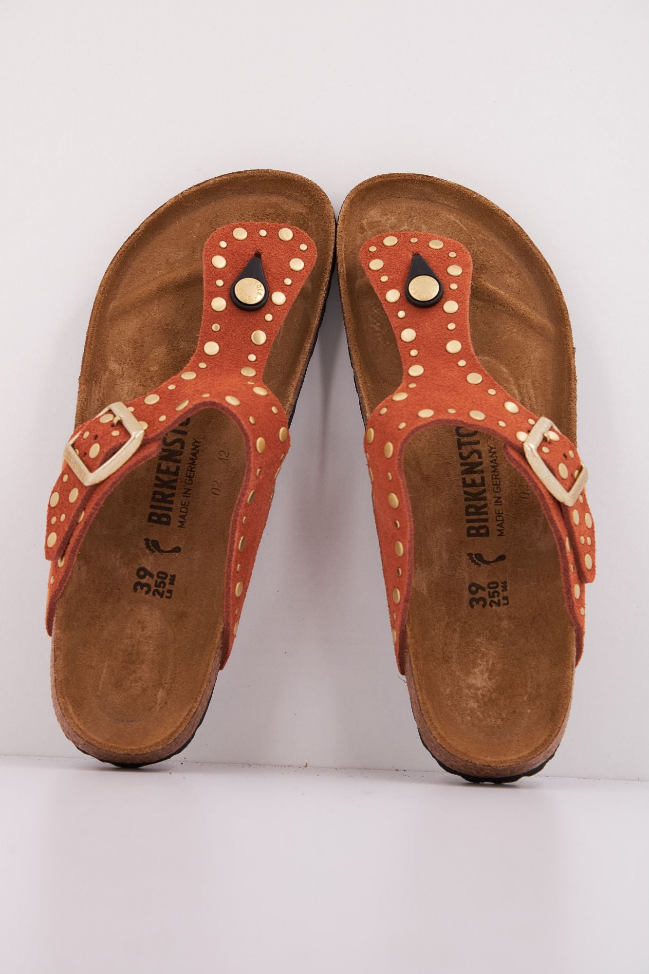 BIRKENSTOCK GIZEH RIVET BORDER en color MARRON (3)