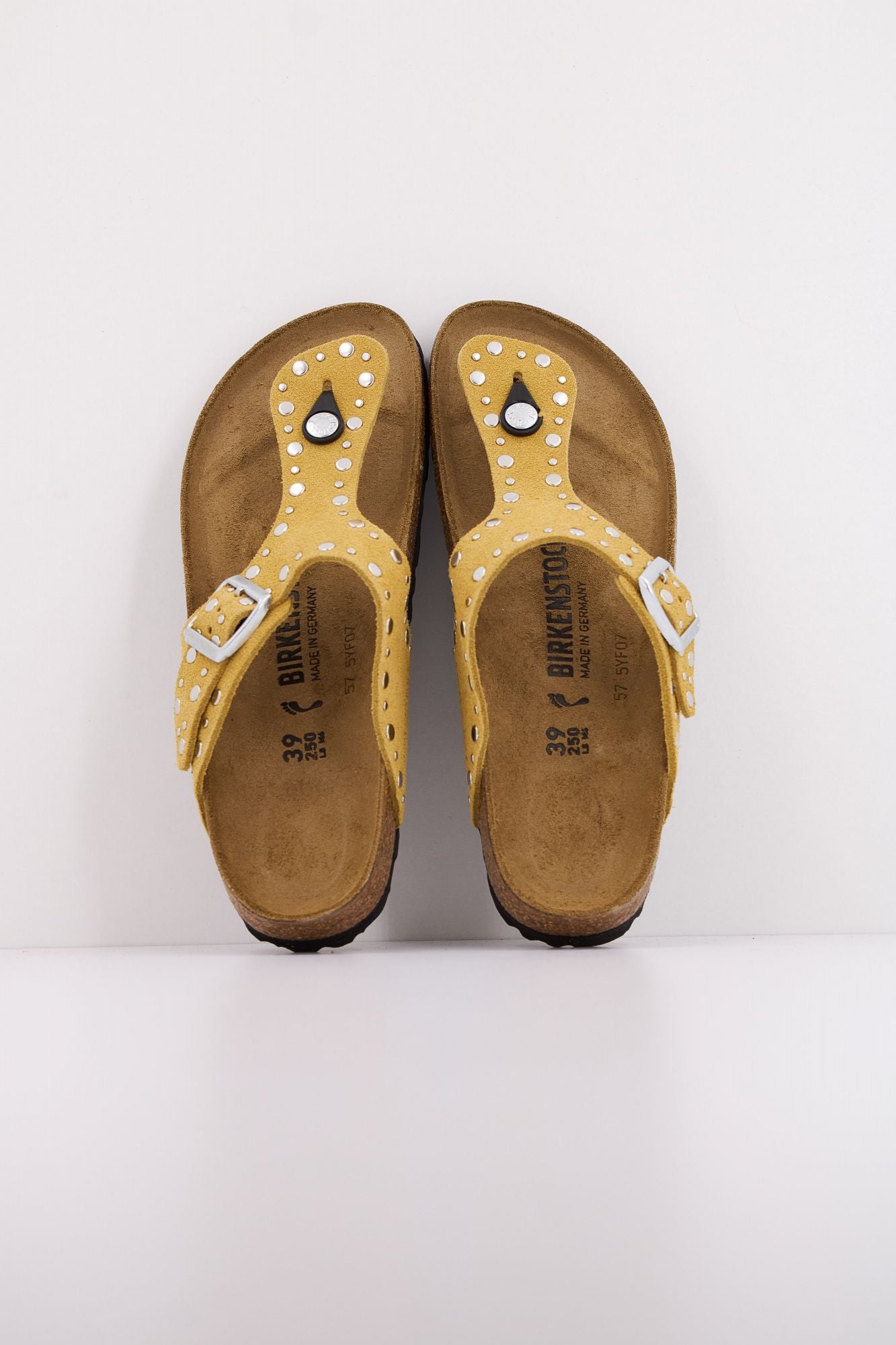 BIRKENSTOCK GIZEH RIVET BORDER en color AMARILLO (3)