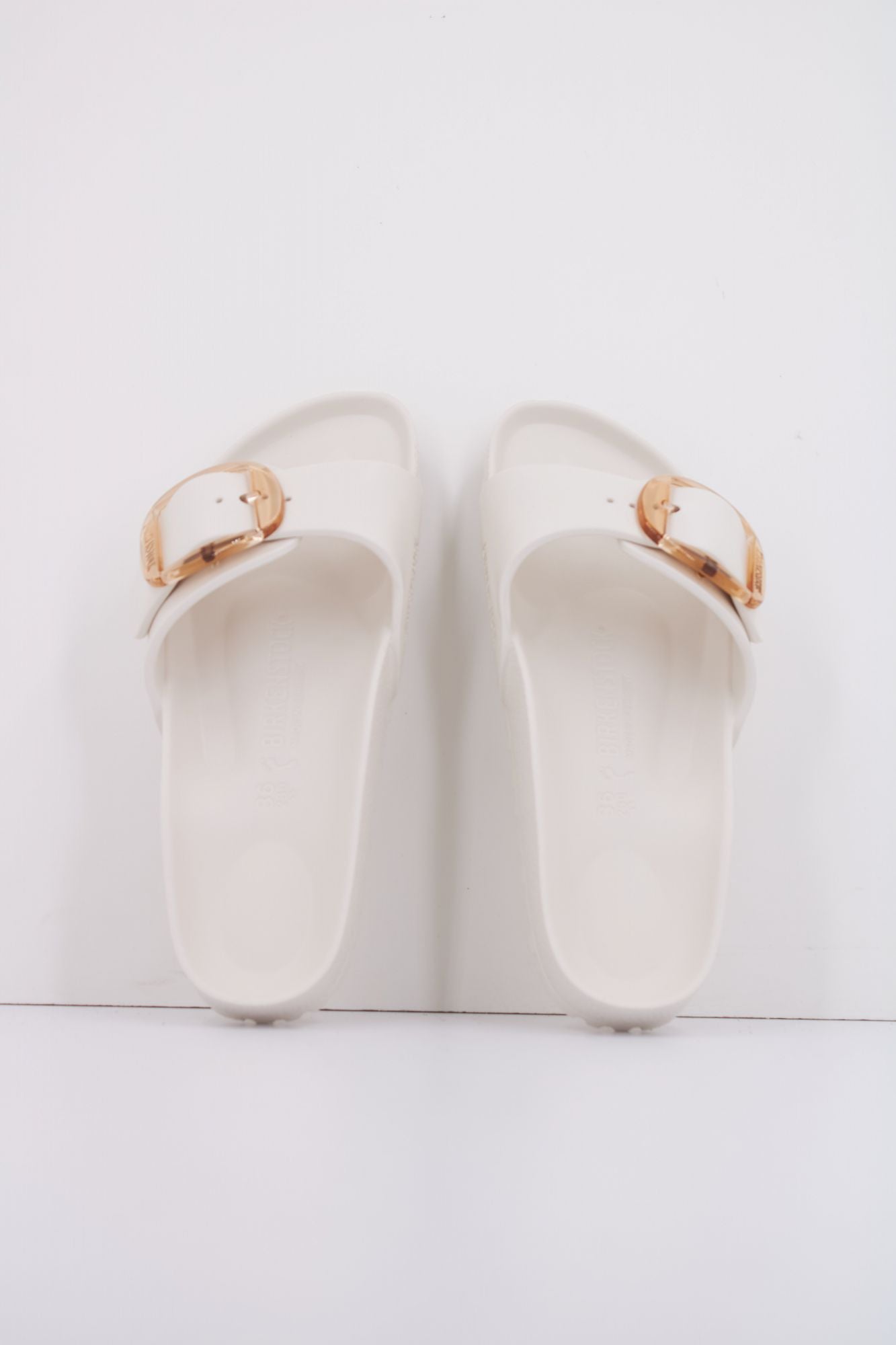 BIRKENSTOCK MADRID BIG BUCKLE EVA en color BEIS (3)