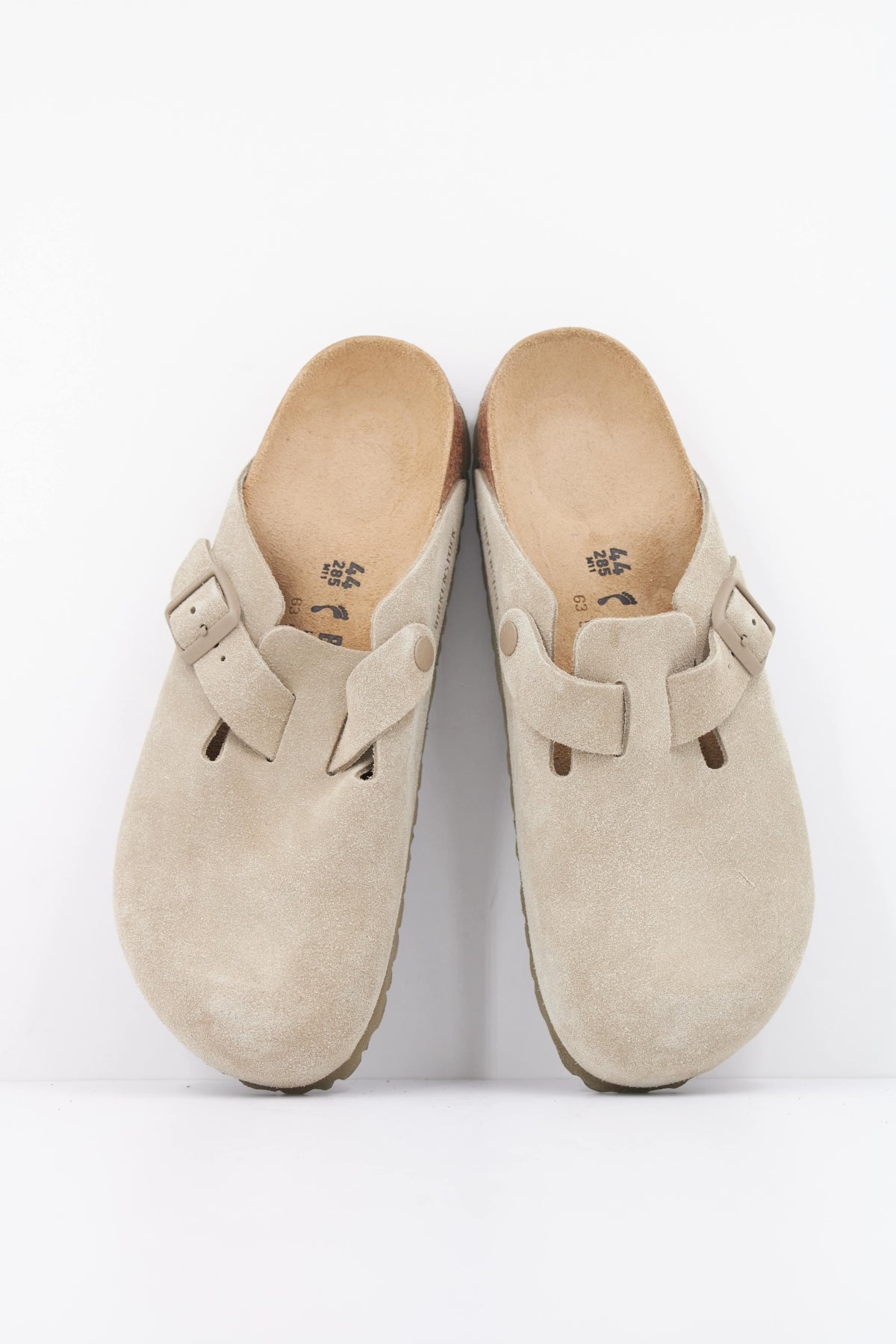 BIRKENSTOCK BOSTON LEVE en color VERDE (3)