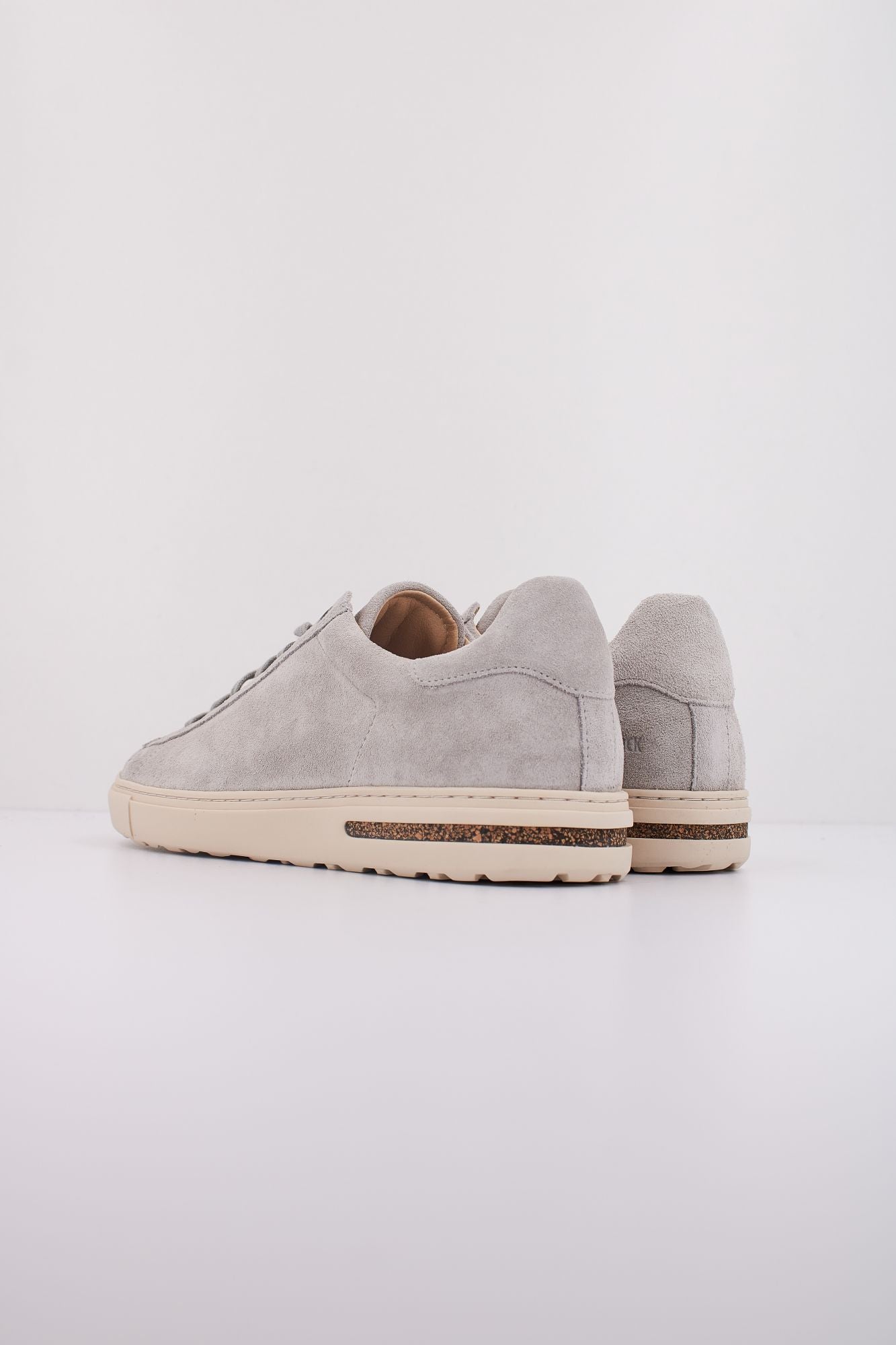 BIRKENSTOCK BEND LOW SUEDE en color GRIS (4)