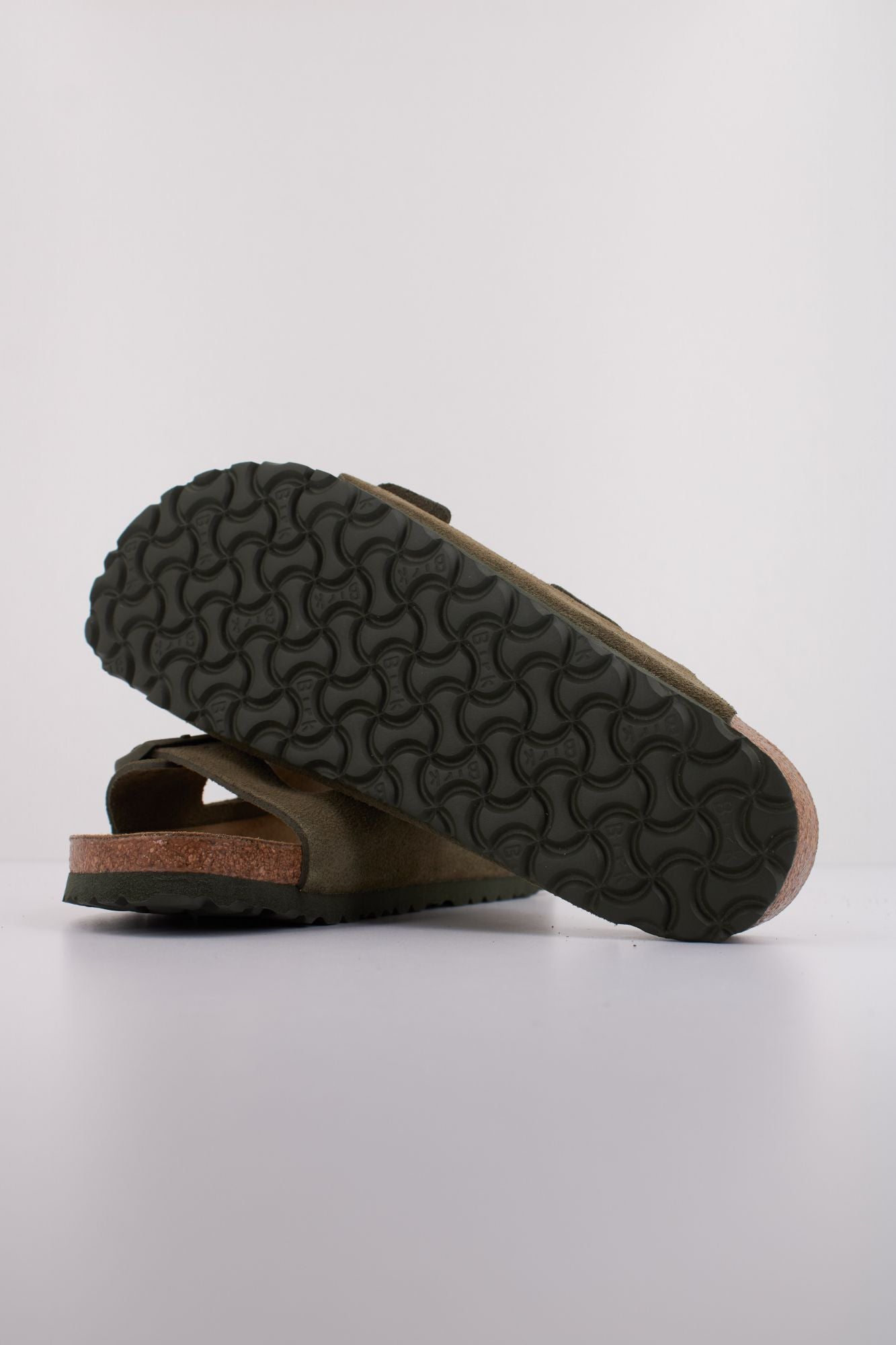BIRKENSTOCK ARIZONA BS en color VERDE (5)