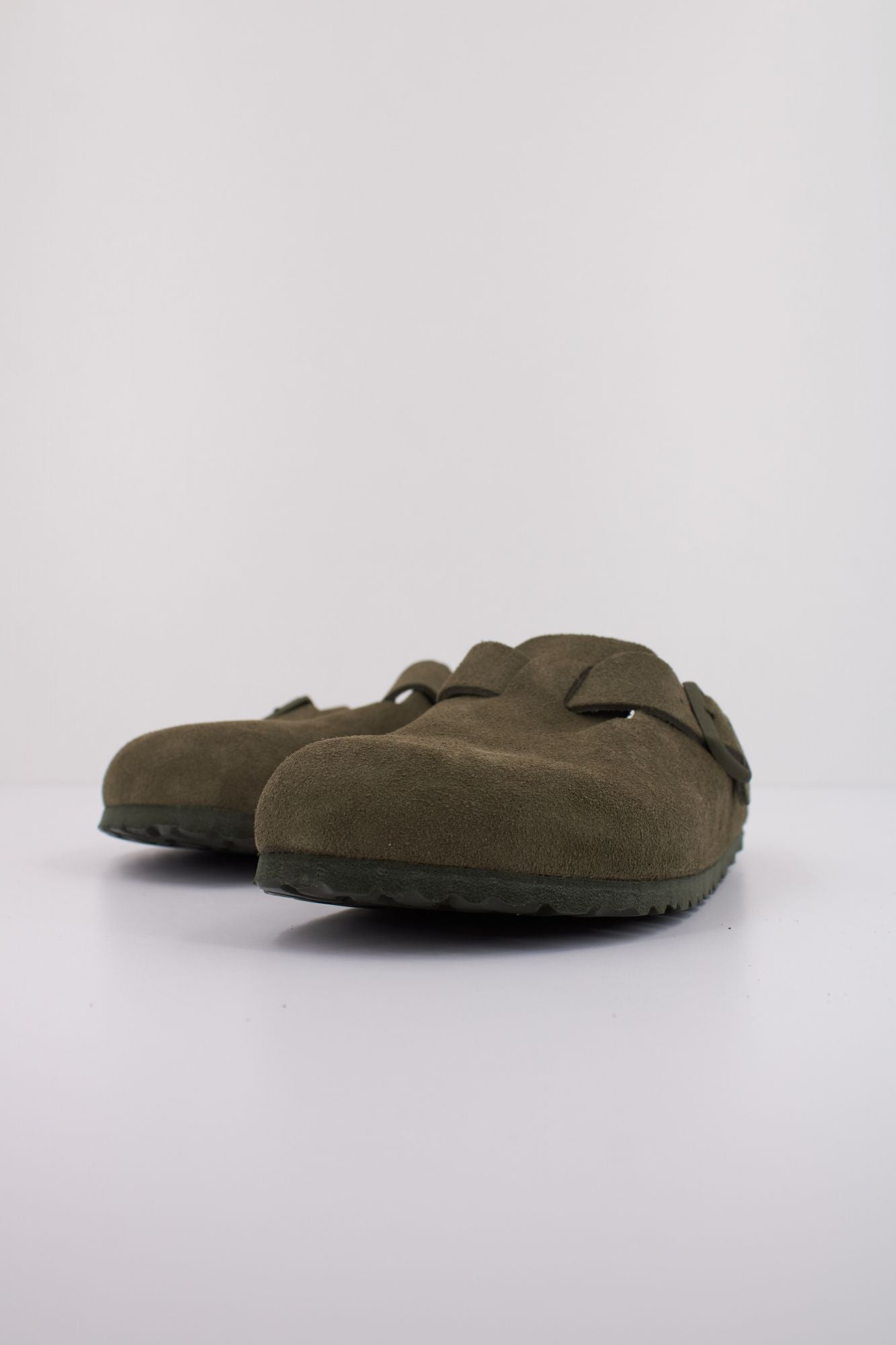 BIRKENSTOCK BOSTON BS en color VERDE (2)