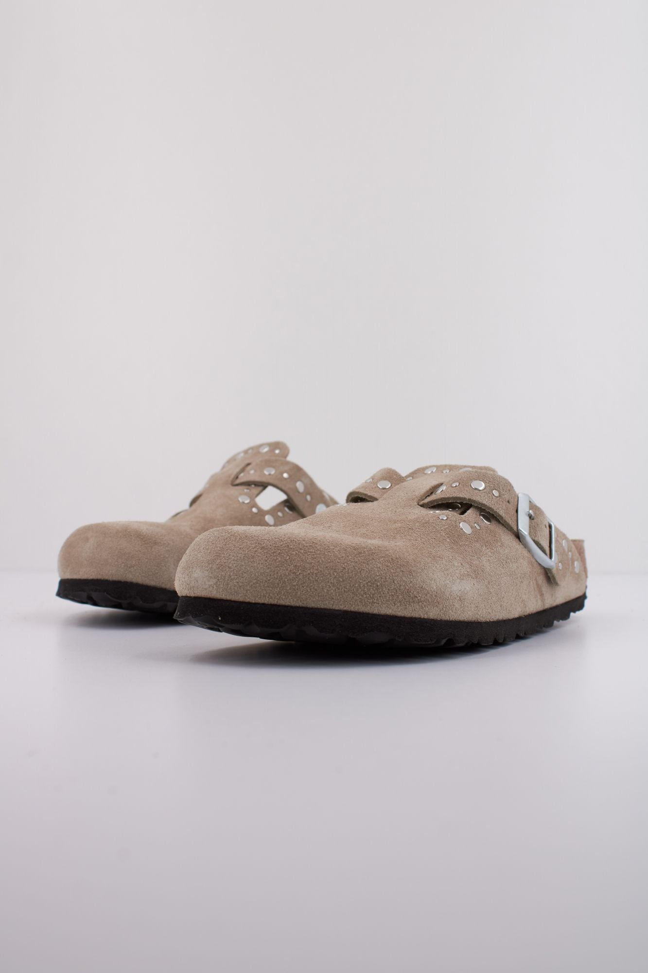 BIRKENSTOCK BOSTON RIVET BORDER en color MARRON (2)