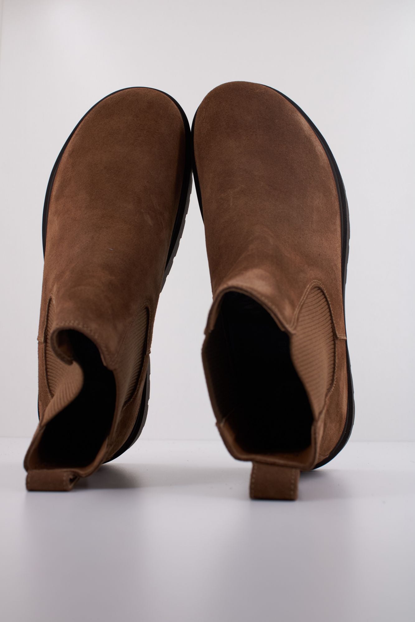 BIRKENSTOCK HIGHWOOD SLIP ON MID en color MARRON (3)