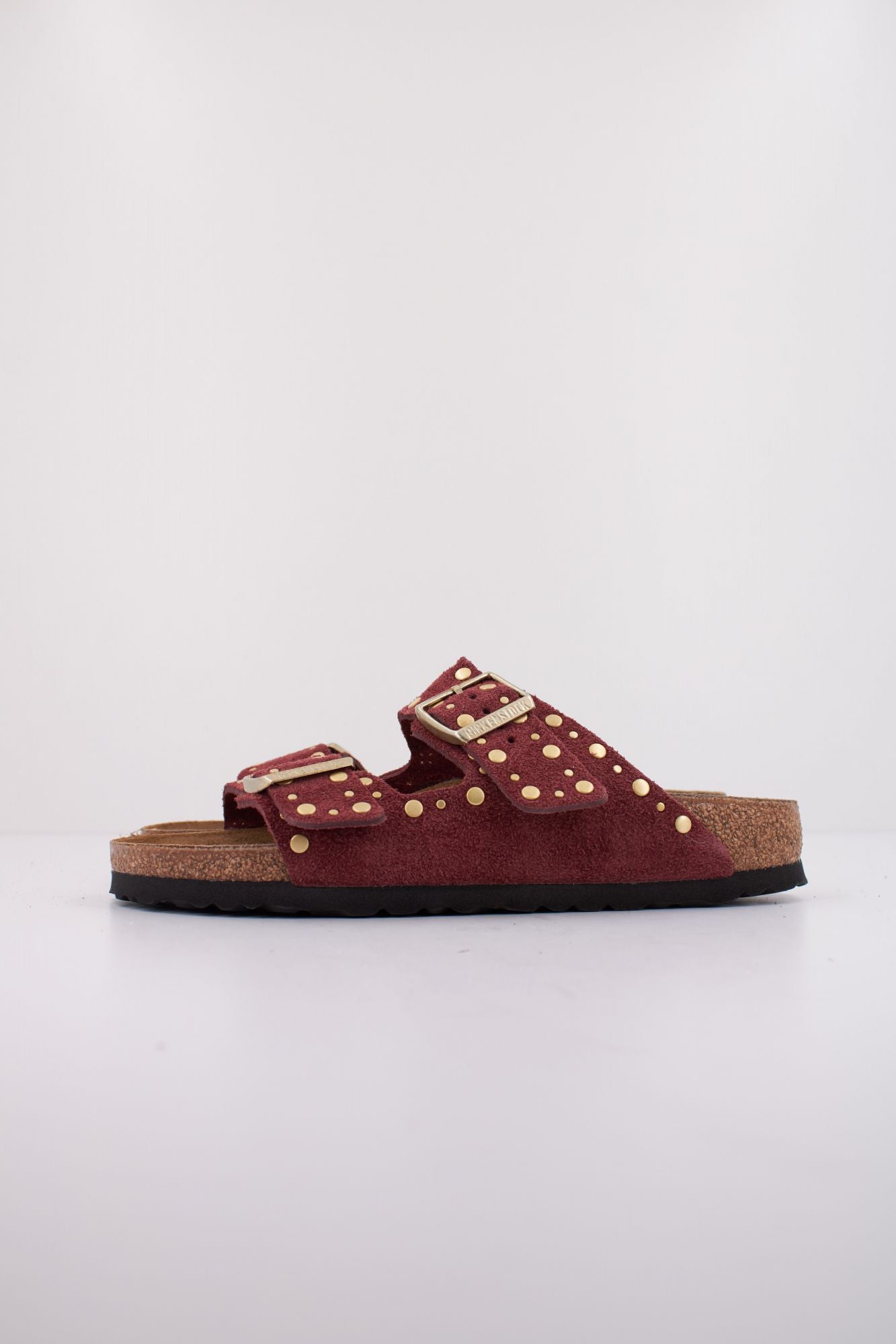 BIRKENSTOCK ARIZONA RIVET en color BURDEOS (1)