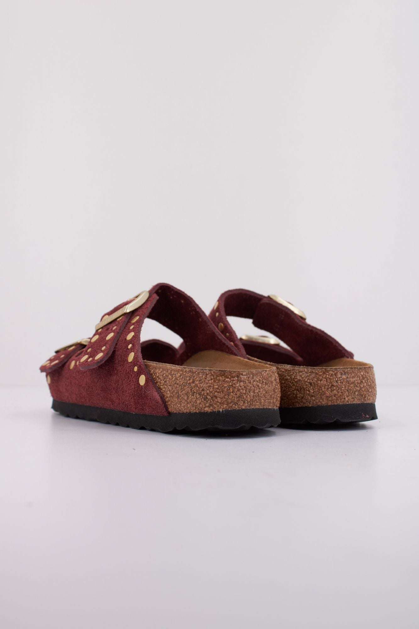 BIRKENSTOCK ARIZONA RIVET en color BURDEOS (4)