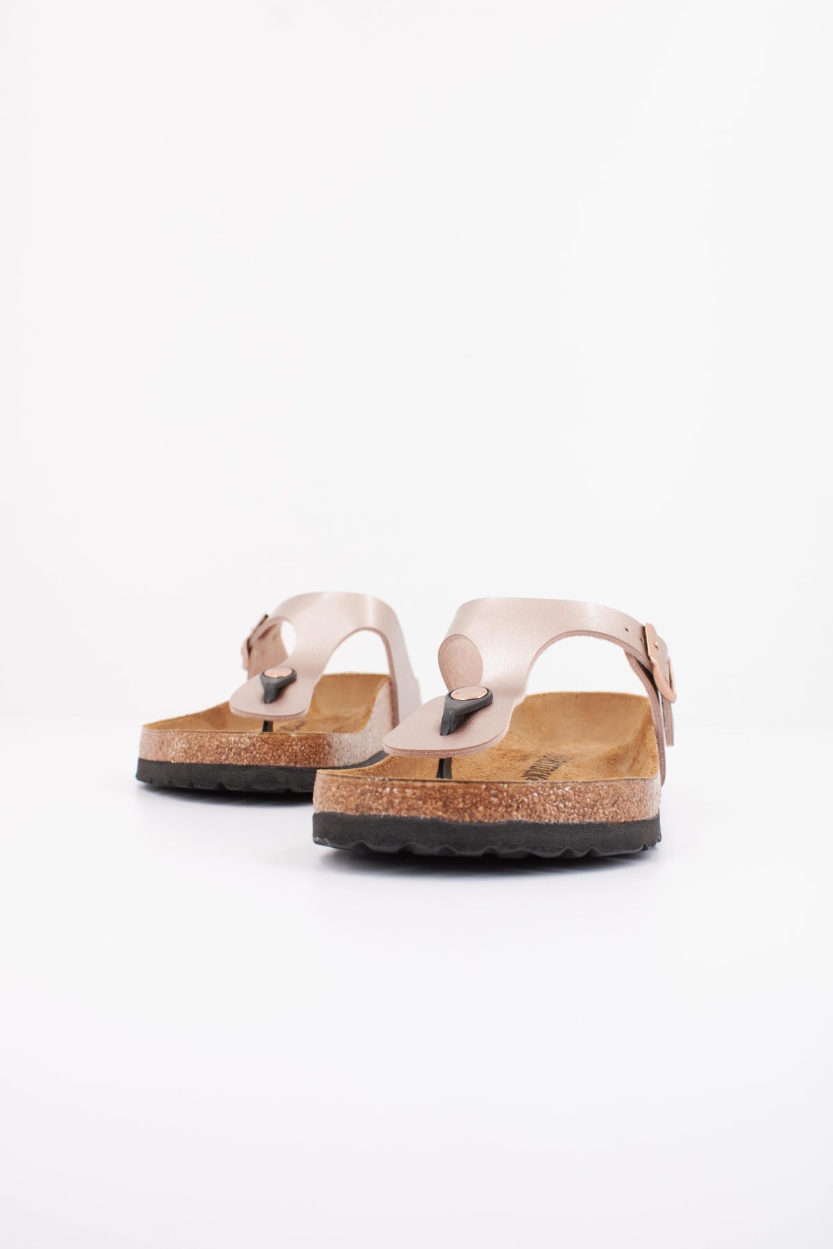 BIRKENSTOCK GIZEH BS en color BRONCE (2)