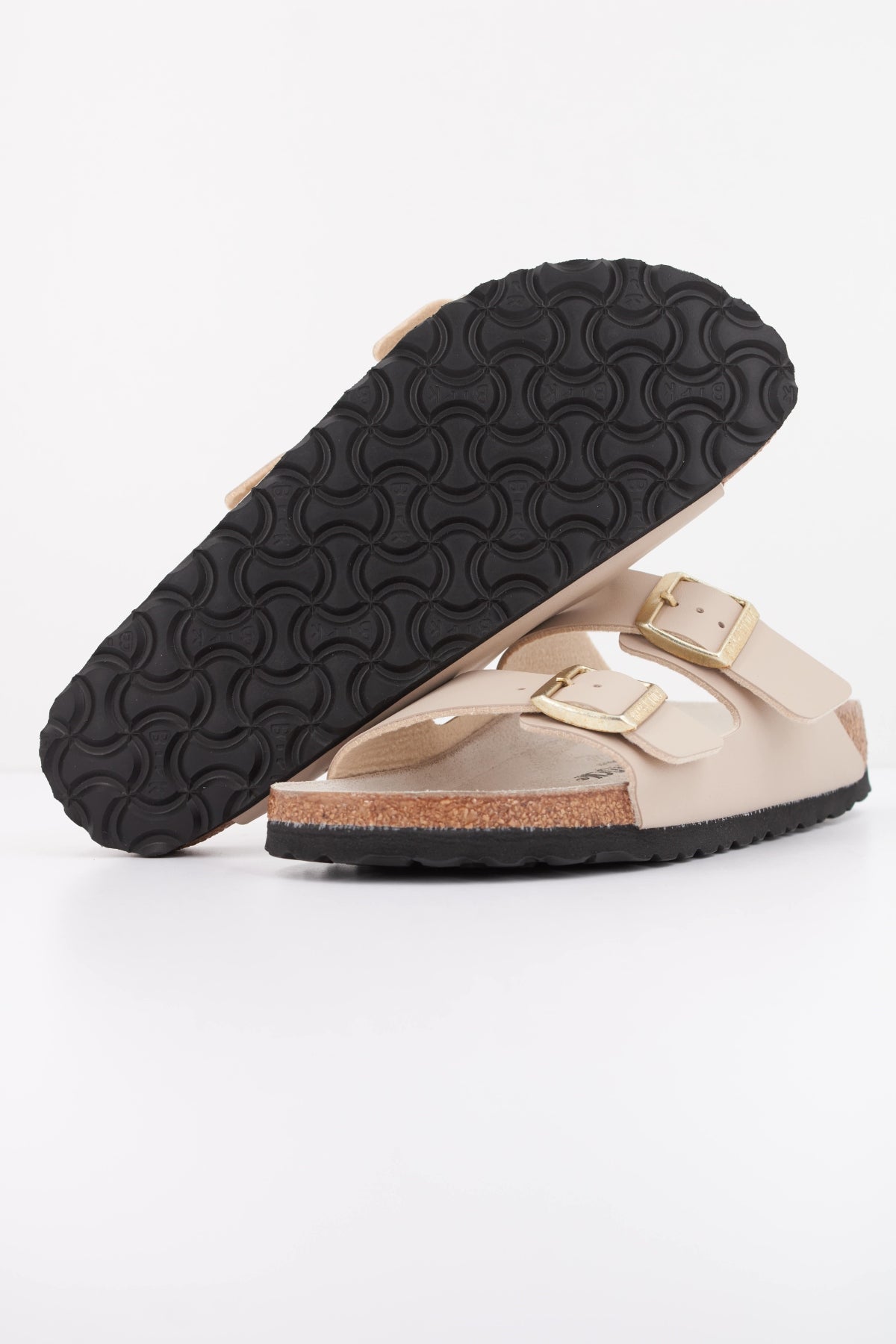 BIRKENSTOCK ARIZONA BS en color BEIS (5)