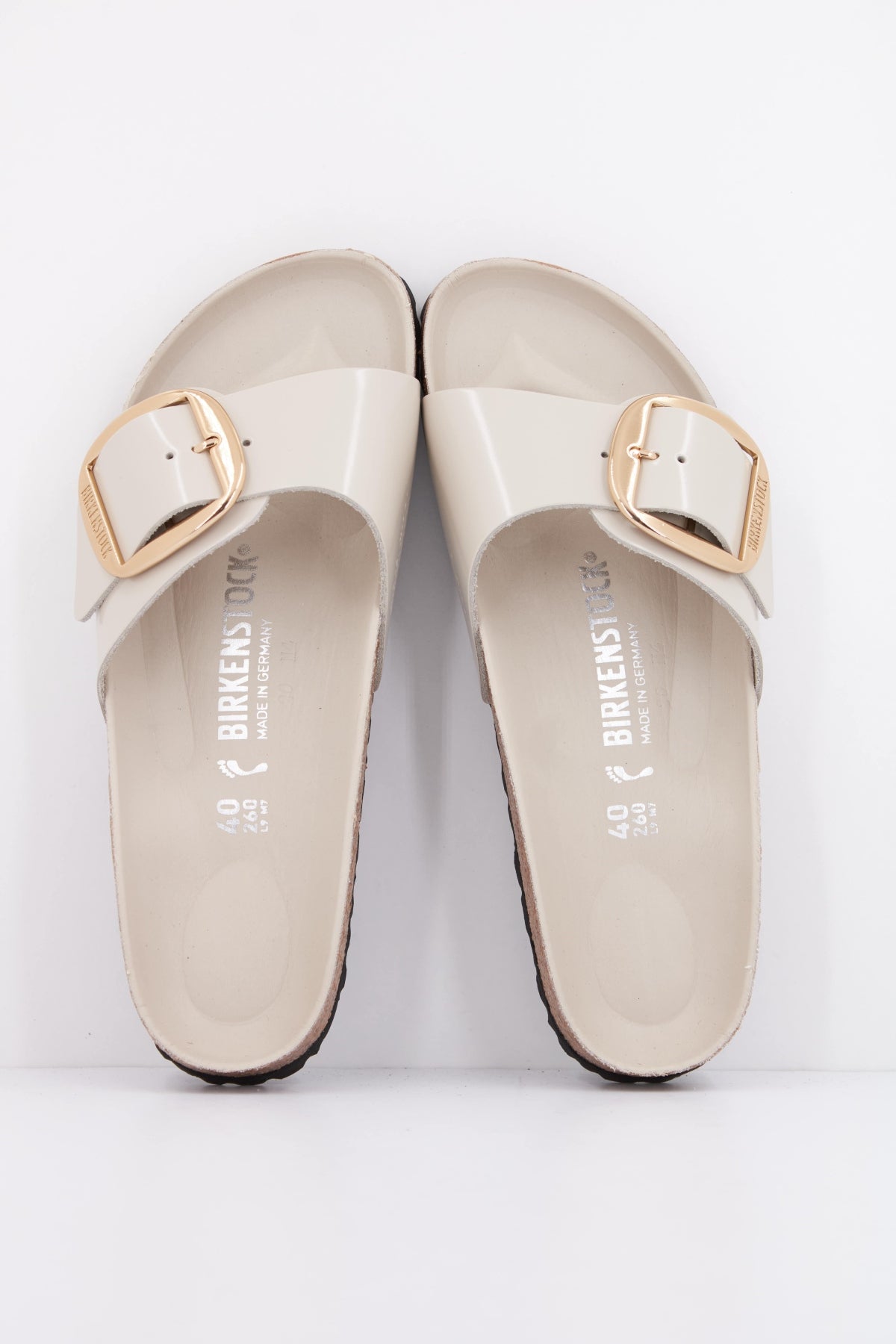 BIRKENSTOCK MADRID BIG BUCKLE NATURAL en color BEIS (3)
