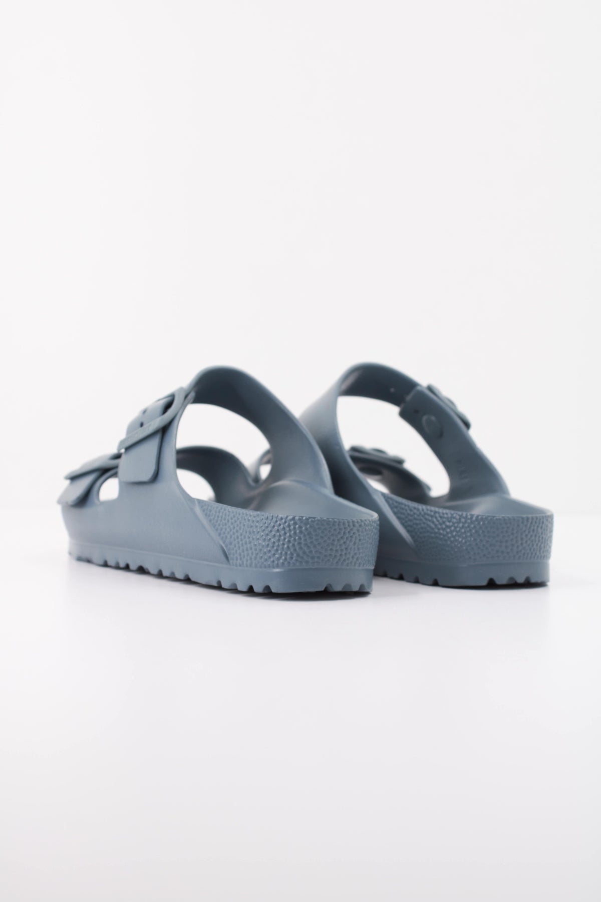 BIRKENSTOCK ARIZONA ESSENTIALS EVA en color AZUL (4)