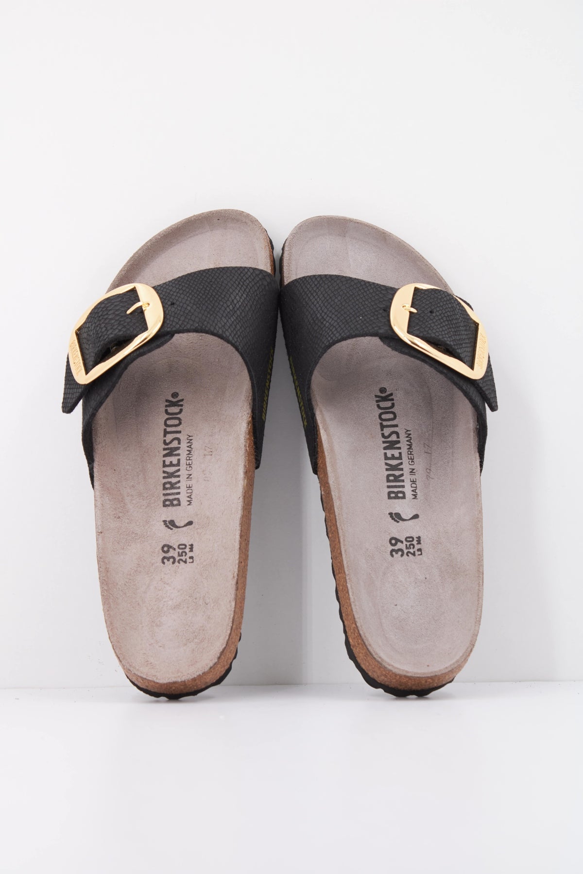 BIRKENSTOCK MADRID BIG BUCKLE SYNTHET en color NEGRO (3)