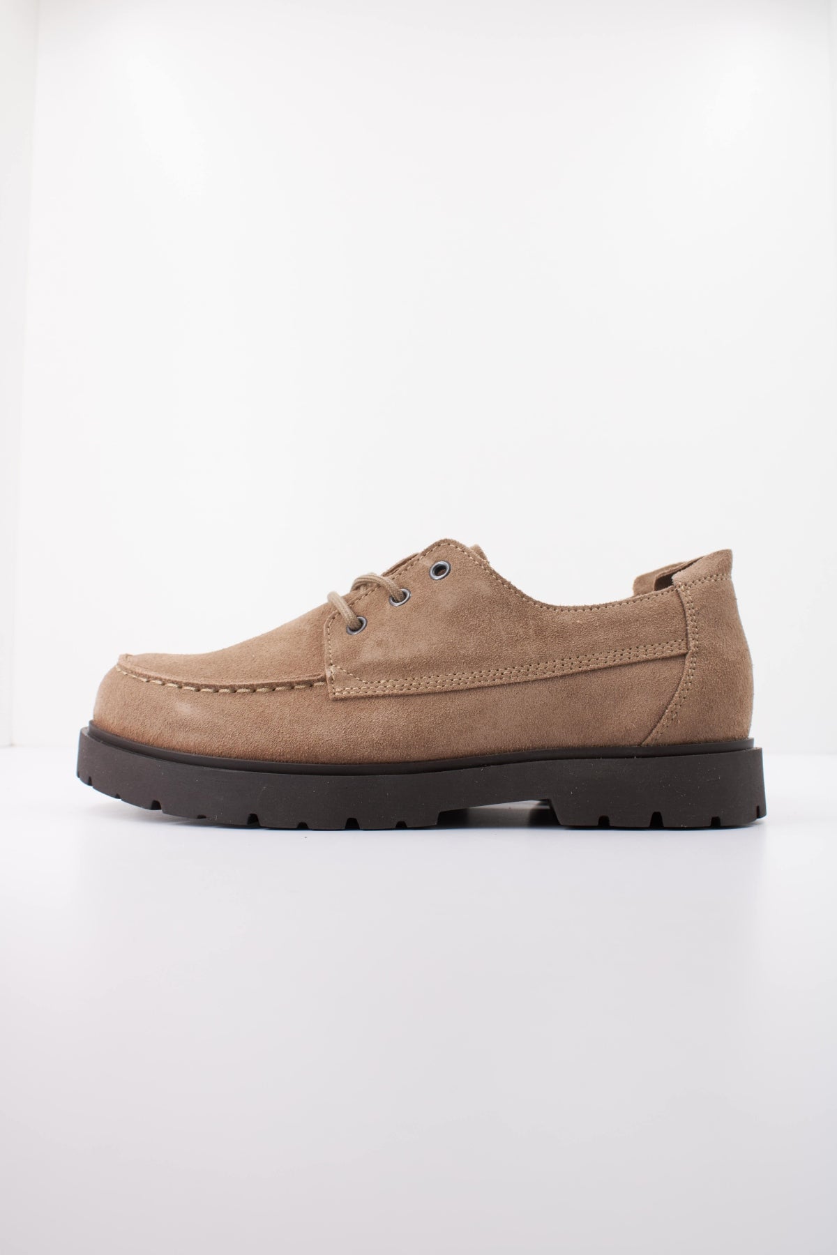 BIRKENSTOCK 1031884BI HIGHWOOD MOC LACE SUEDE en color BEIS (1)