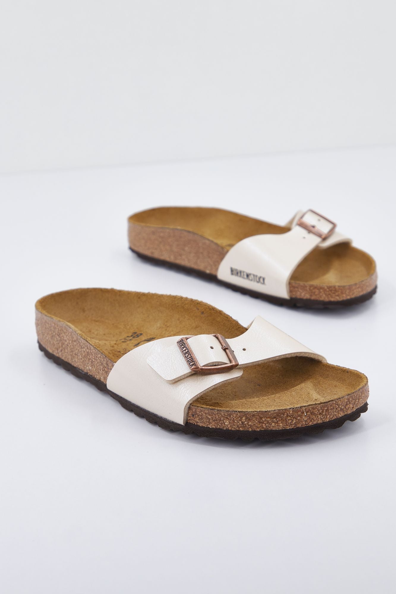 BIRKENSTOCK 940153 en color NUDE (2)