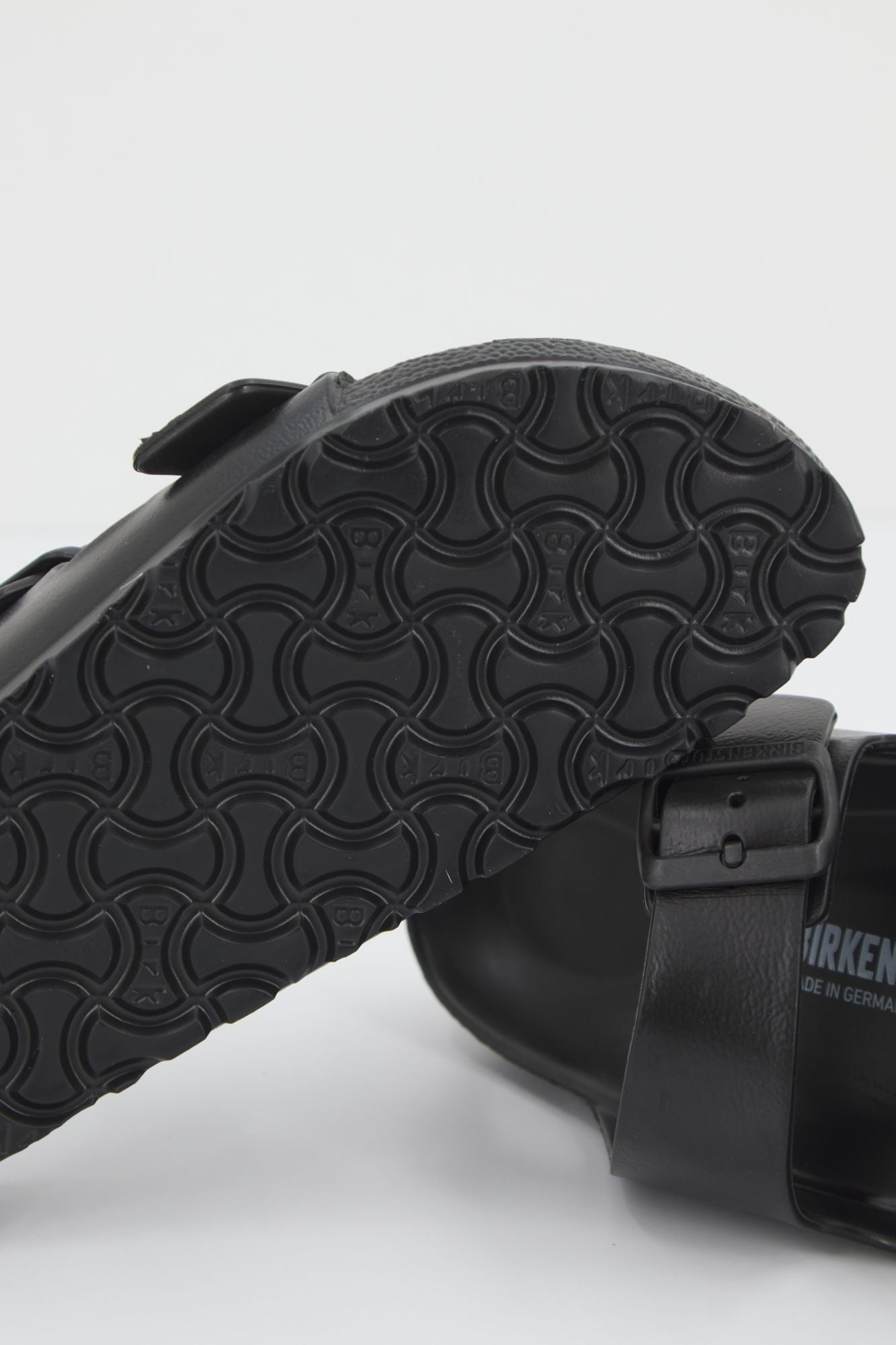 BIRKENSTOCK ARIZONA EVA en color NEGRO (3)