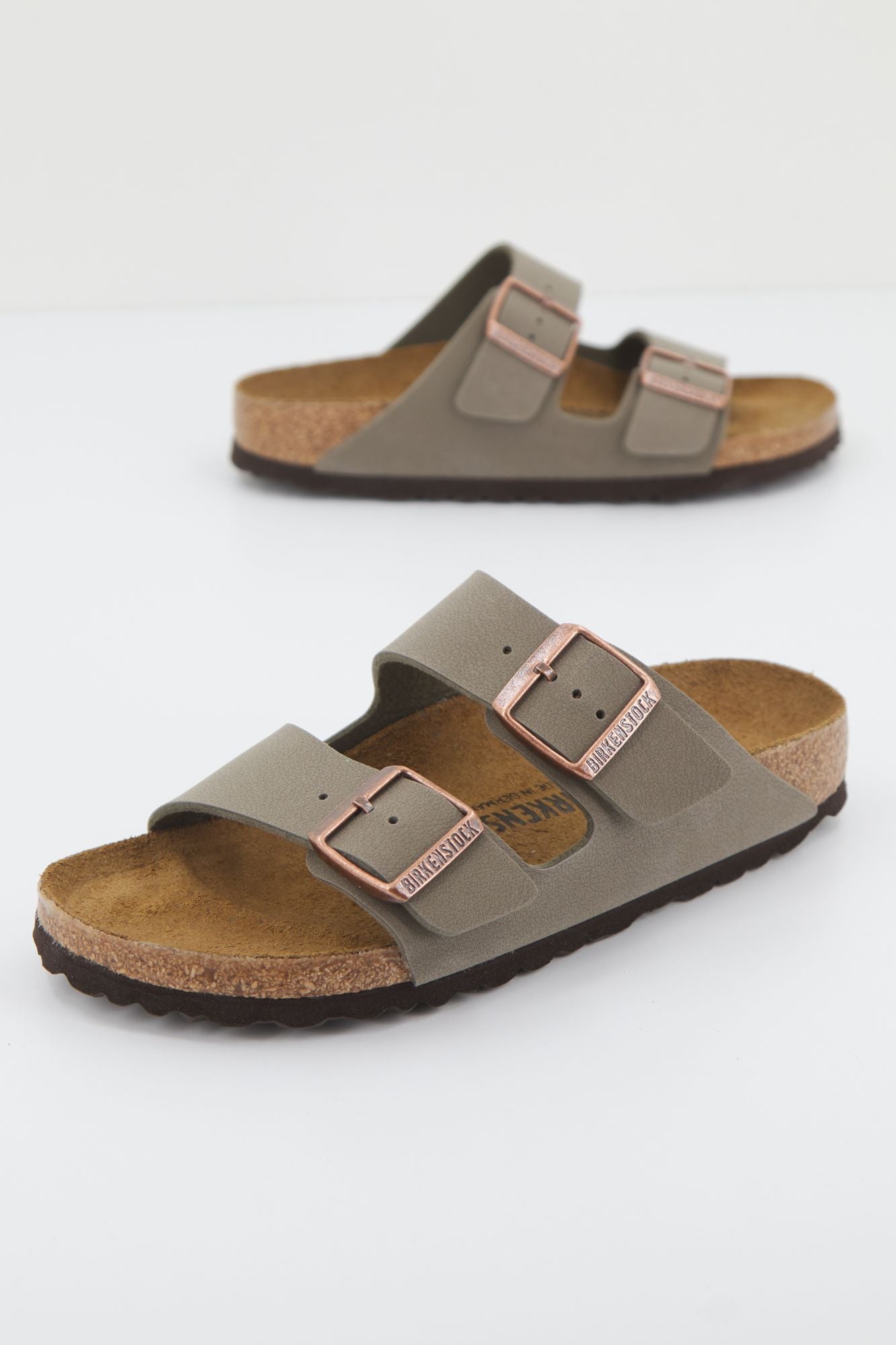 BIRKENSTOCK ARIZONA BF en color MARRON (1)
