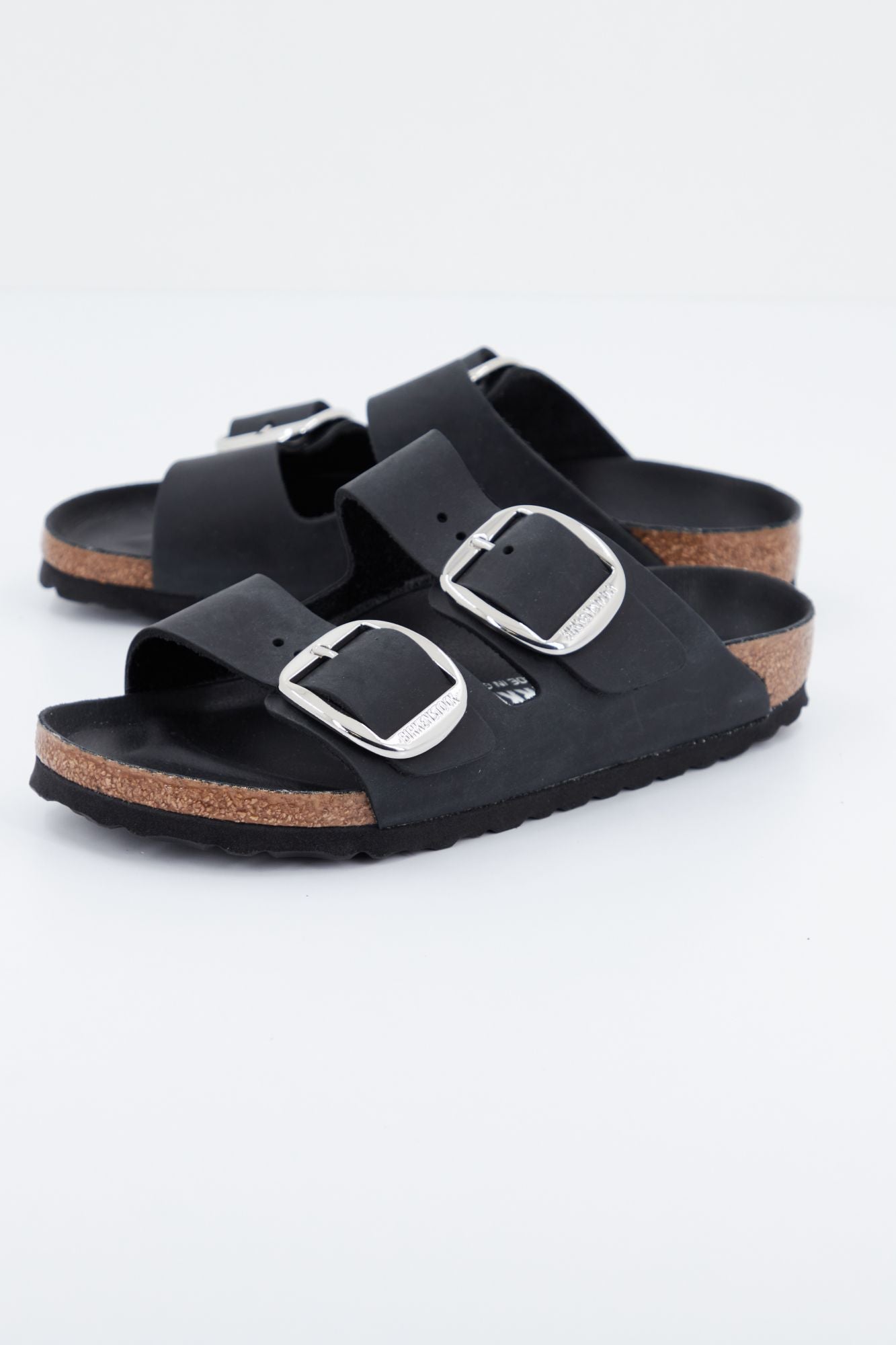 BIRKENSTOCK ARIZONA BIG BUCKLE en color NEGRO (1)