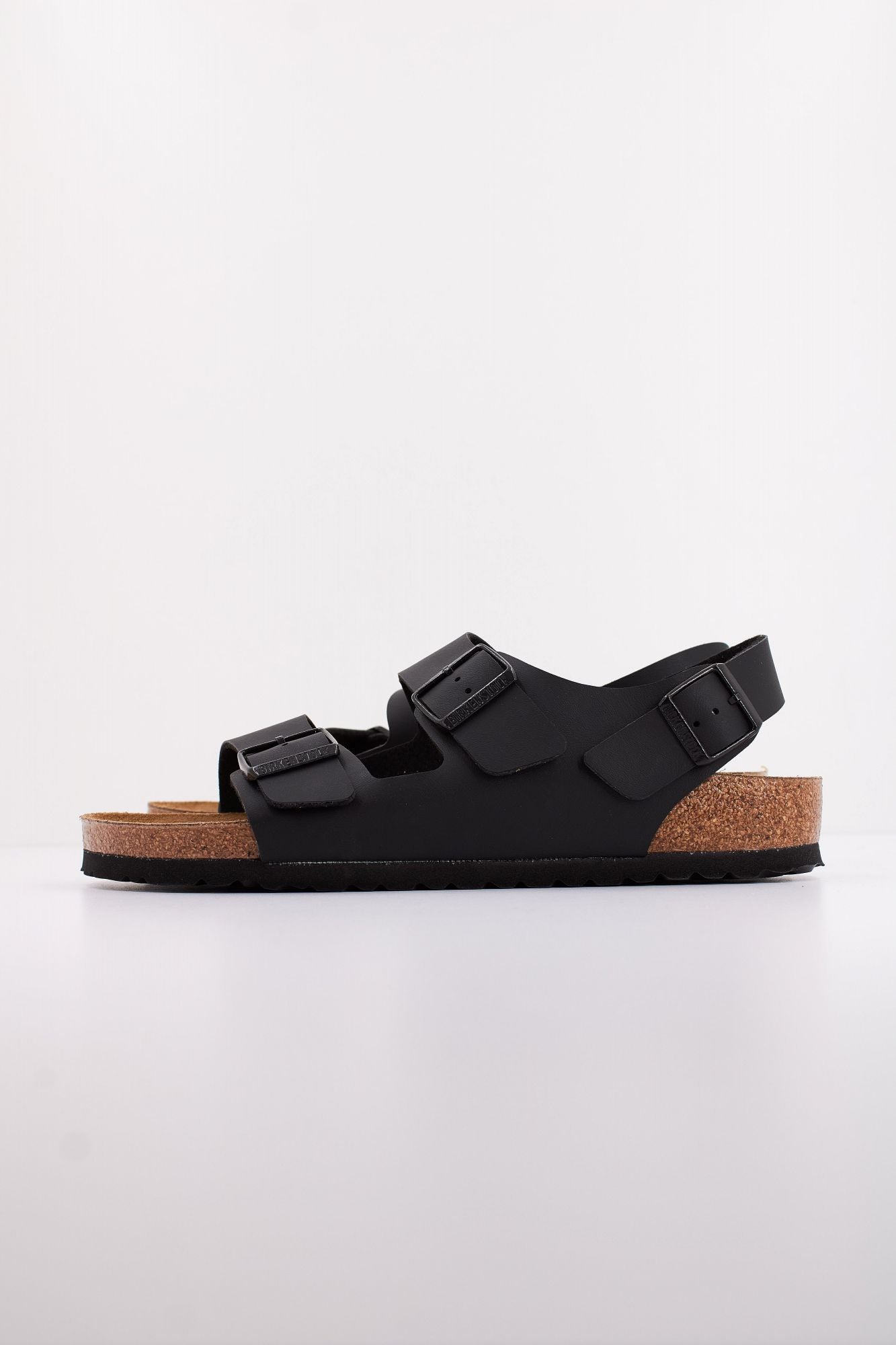 BIRKENSTOCK MILANO BF en color NEGRO (1)