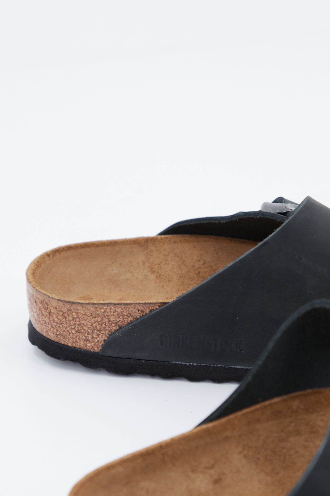 BIRKENSTOCK Arizona NU Oiled Black en color NEGRO (3)