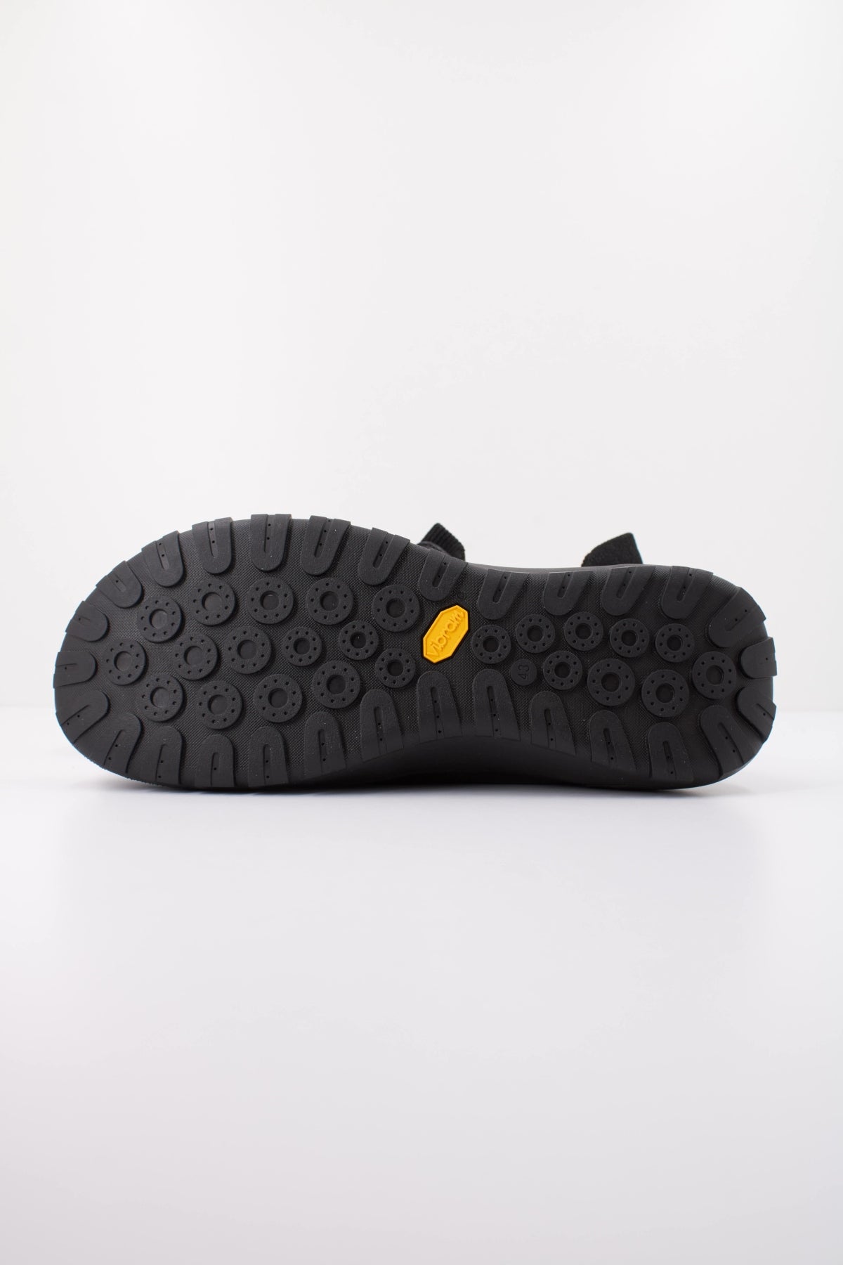CAMPER HOWDY en color NEGRO (5)