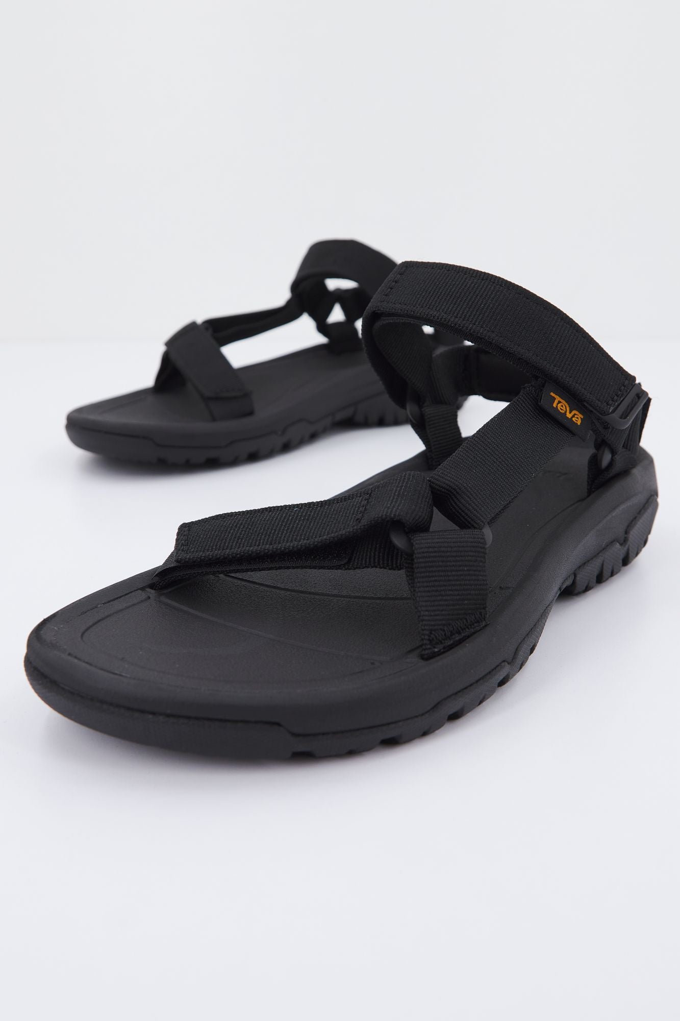 TEVA HURRICANE XLT2 en color NEGRO (2)