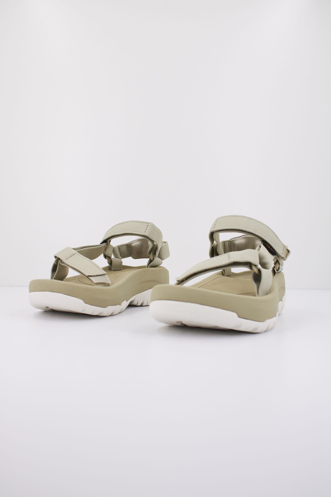 TEVA W HURRICANE XLT AM en color VERDE (2)