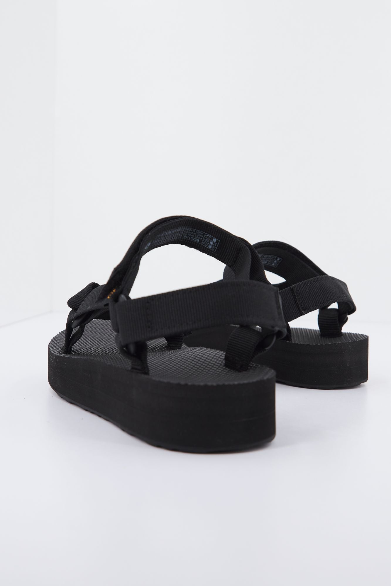 TEVA W MIDFORM UNIVER en color NEGRO (3)