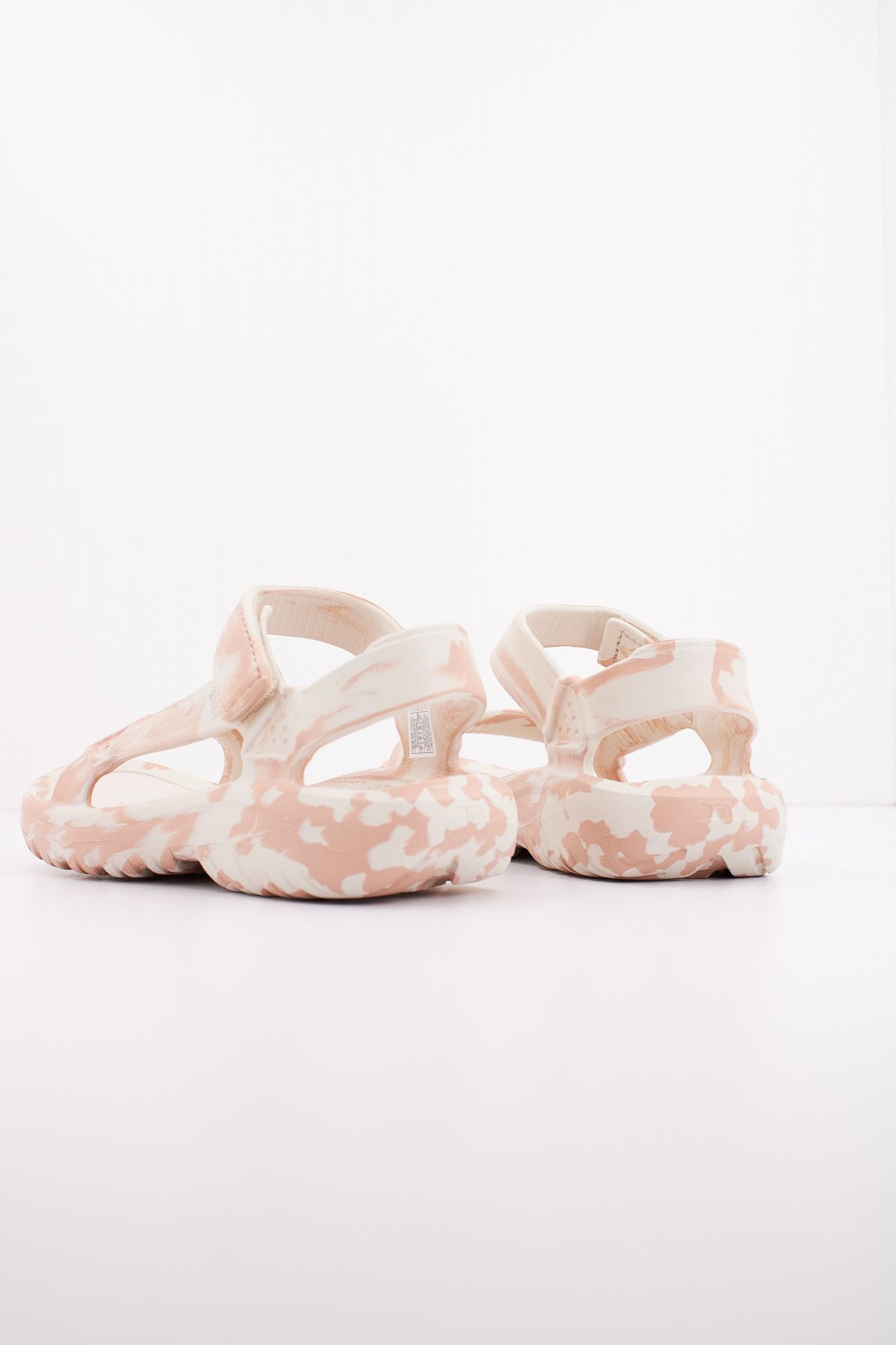 TEVA W HURRICANE en color ROSA (3)