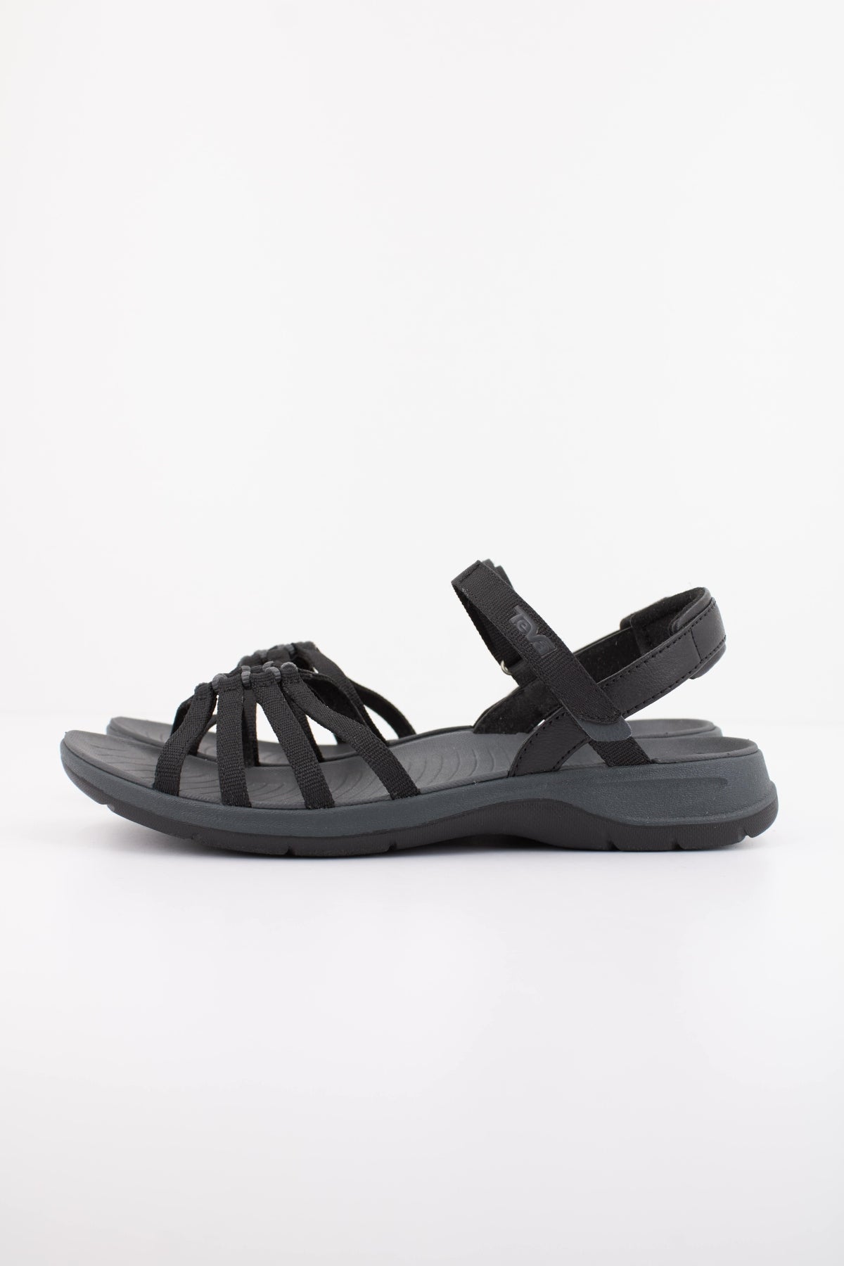 TEVA W TIRRA TRAVELLE en color NEGRO (1)