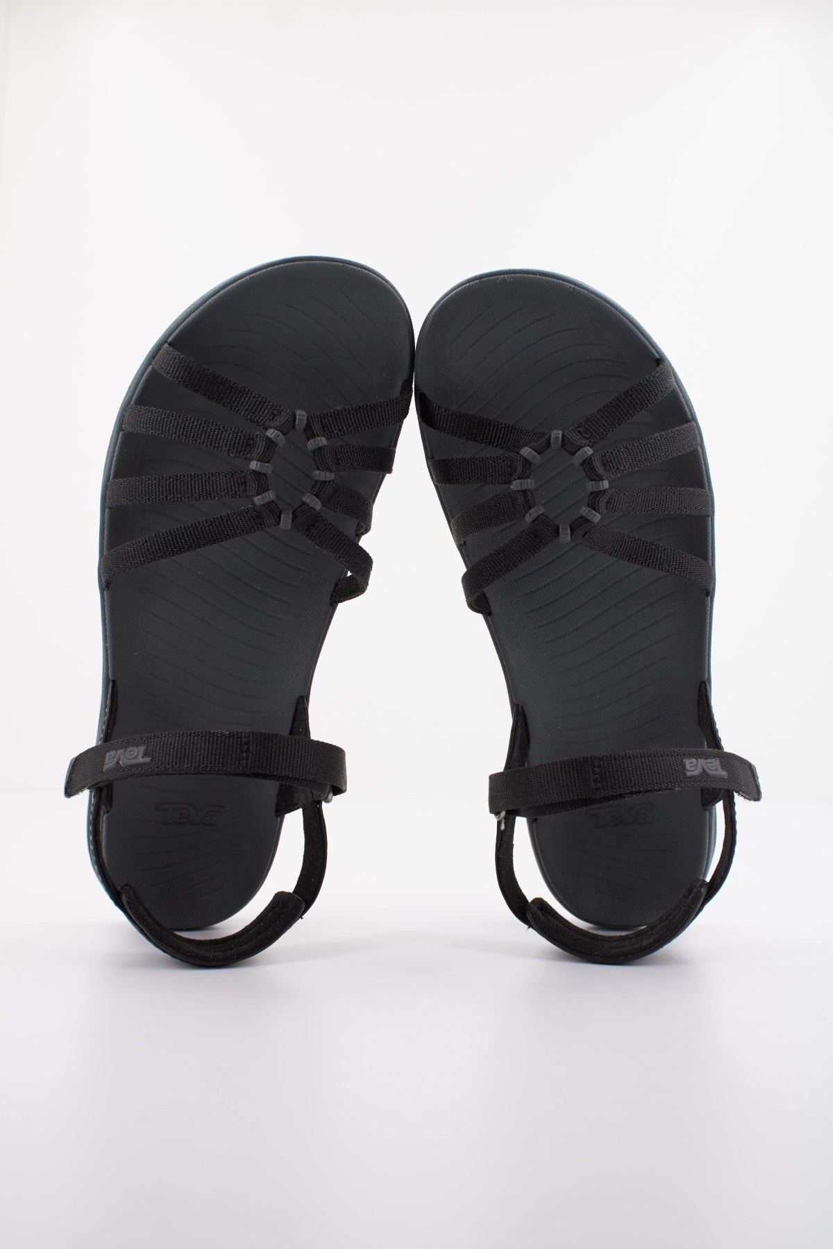 TEVA W TIRRA TRAVELLE en color NEGRO (3)