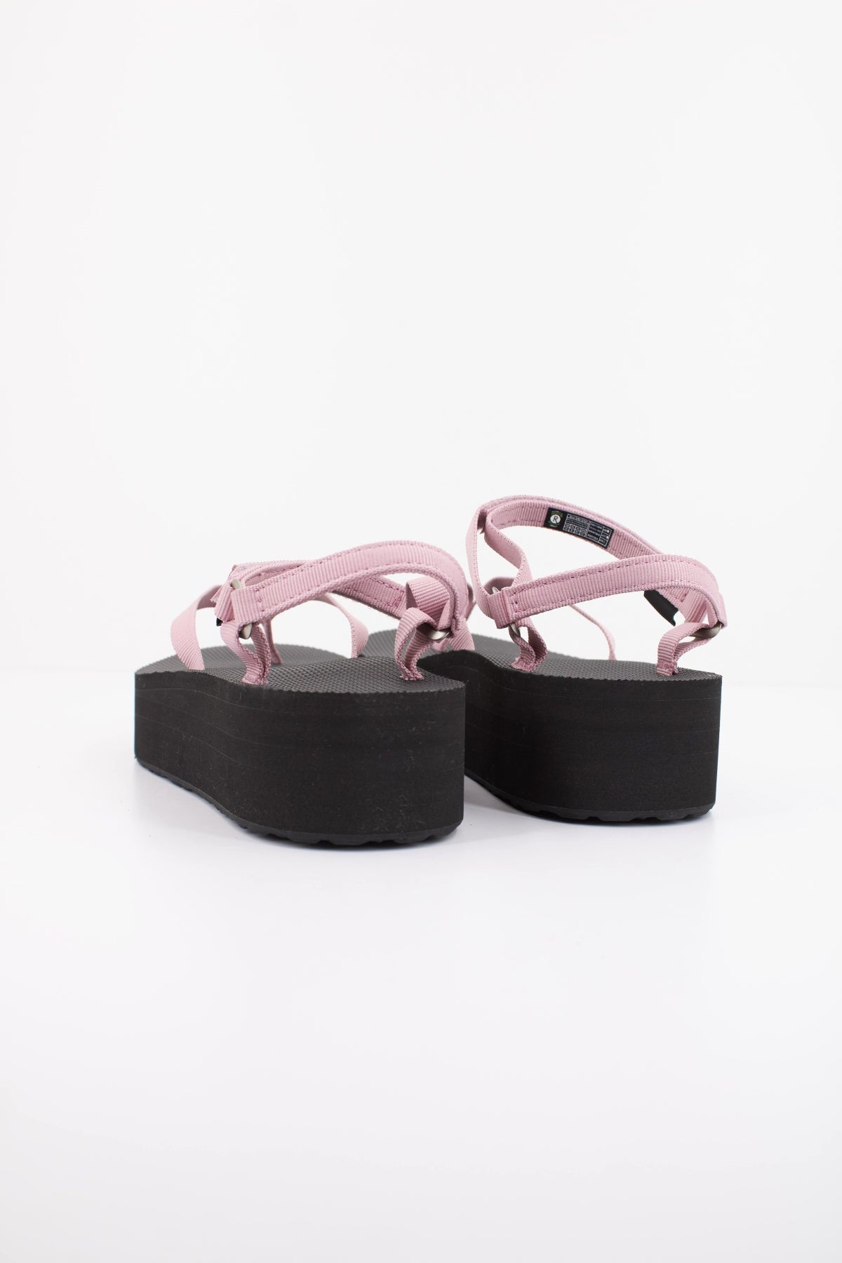 TEVA W FLATFORM SLIM en color ROSA (4)