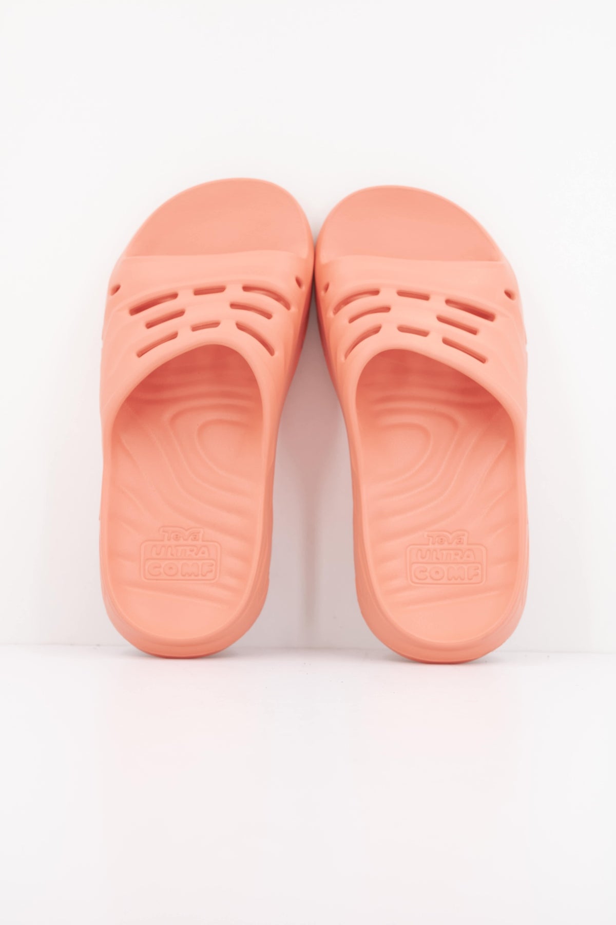 TEVA W APRETRAIL en color NARANJA (3)
